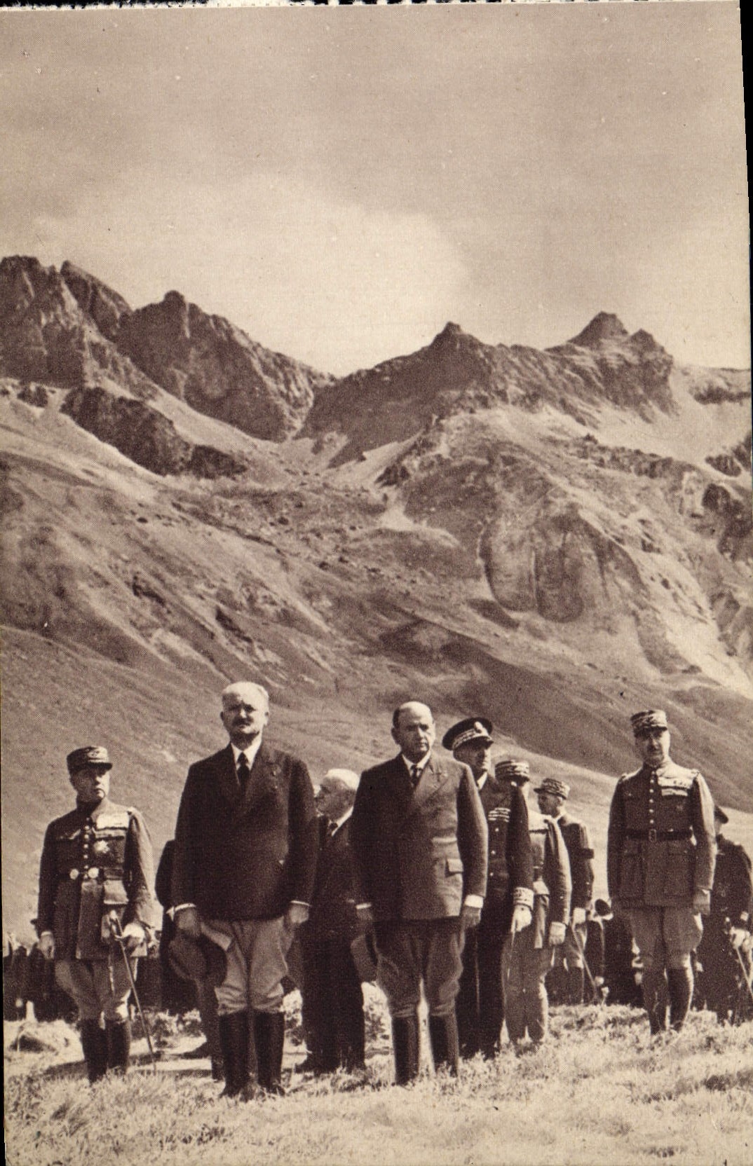 POSTAL de la VENDIMIA el presidente Of la república y el presidente Of el ministro del consejo para la defensa de Militaria