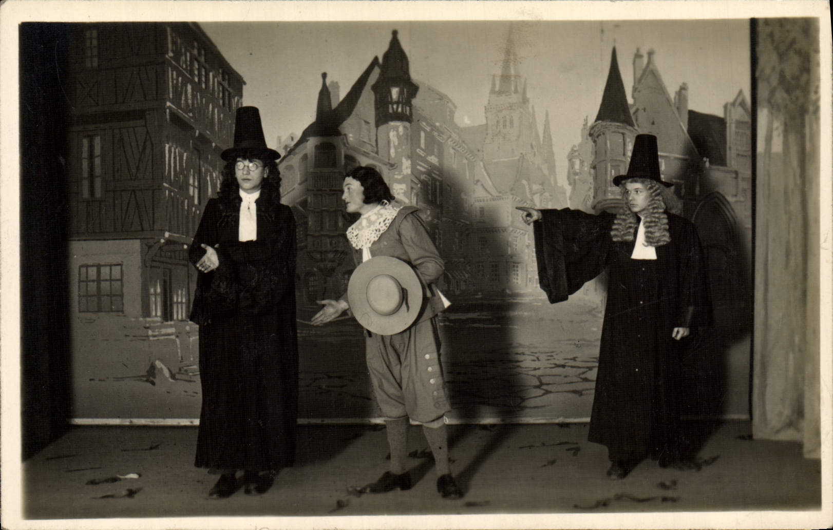 CARTE PHOTO 6 mars 1932 Theatre Moliere Malade imaginaire