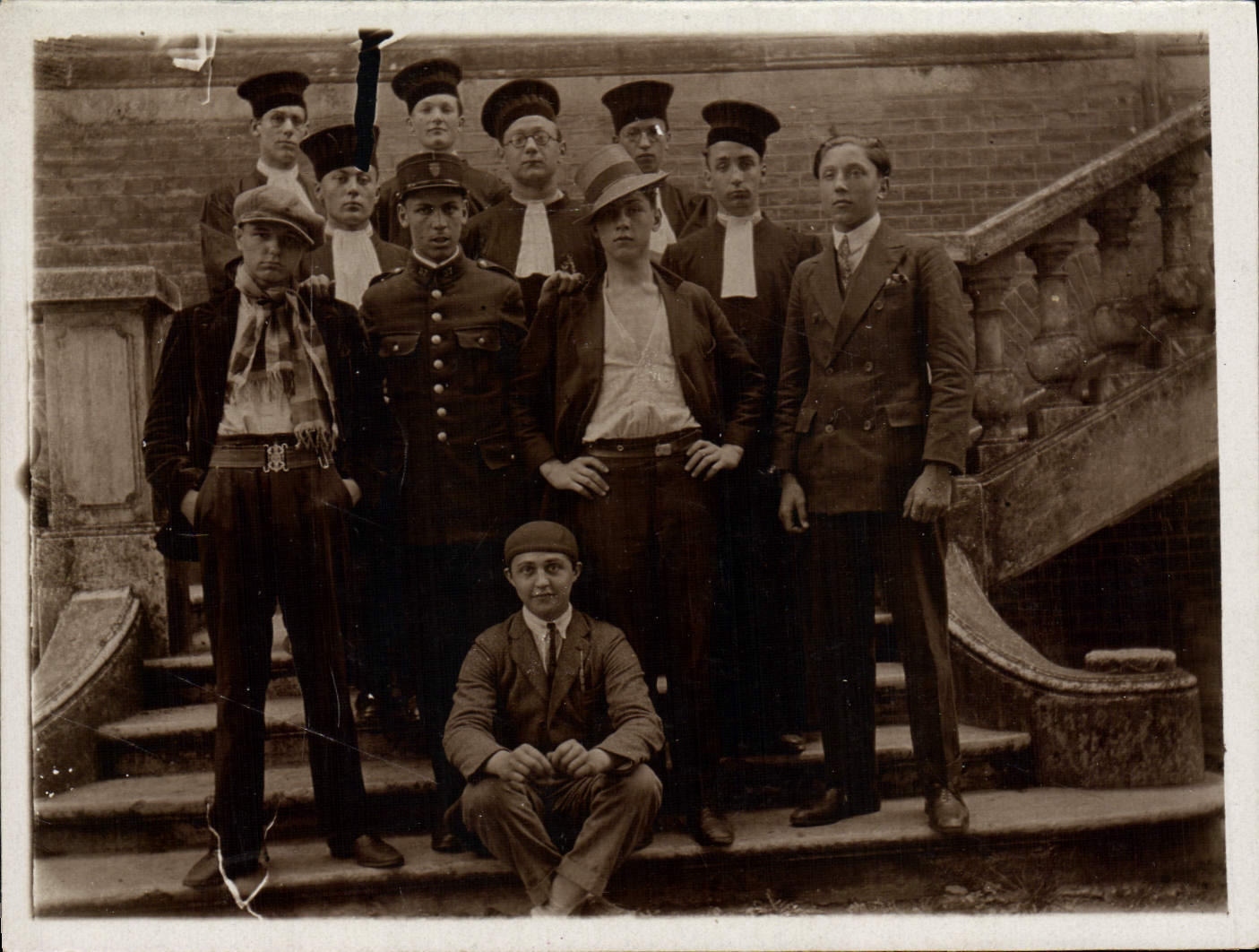 Photograph 1930 Theater Judges Lawyer a serious customer
