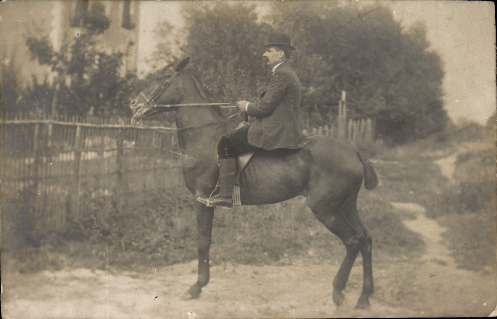 CARTE PHOTO Homme Cavalier Cheval