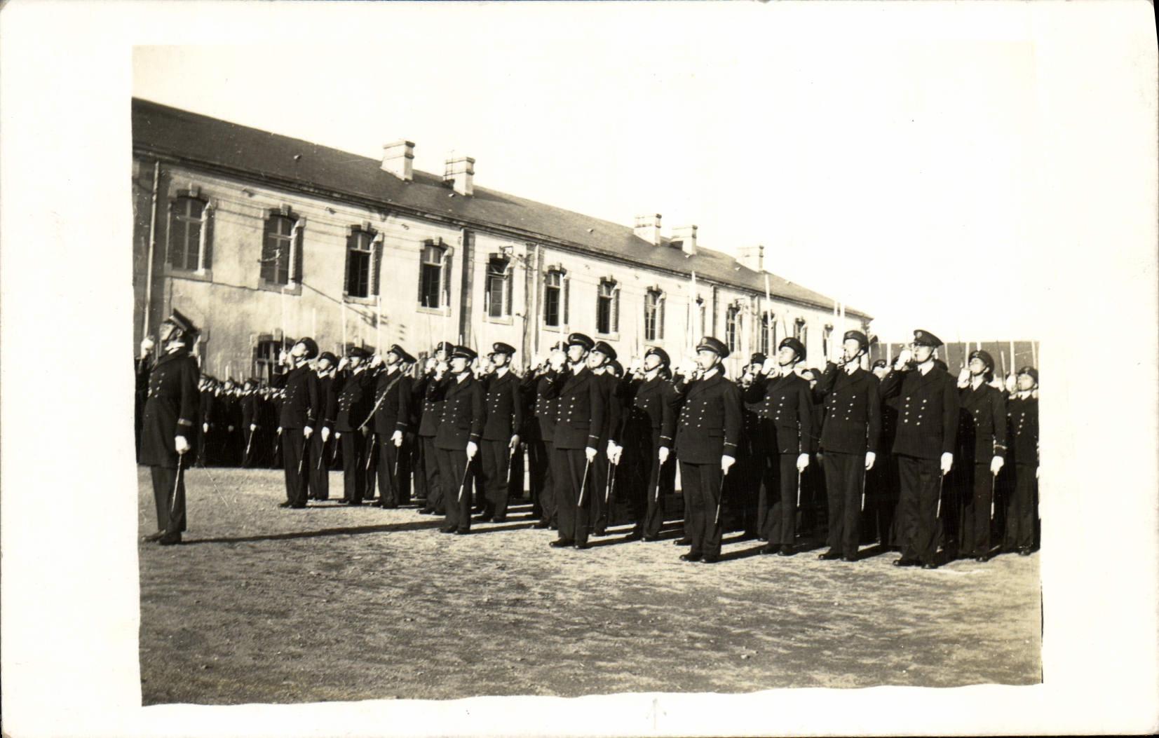 CARTE PHOTO Soldats Militaria