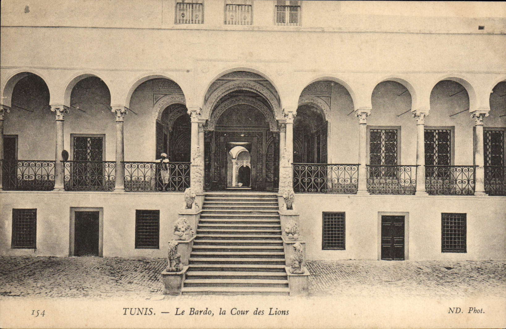 Corte de Túnez Bardo de la POSTAL de la VENDIMIA del Louis