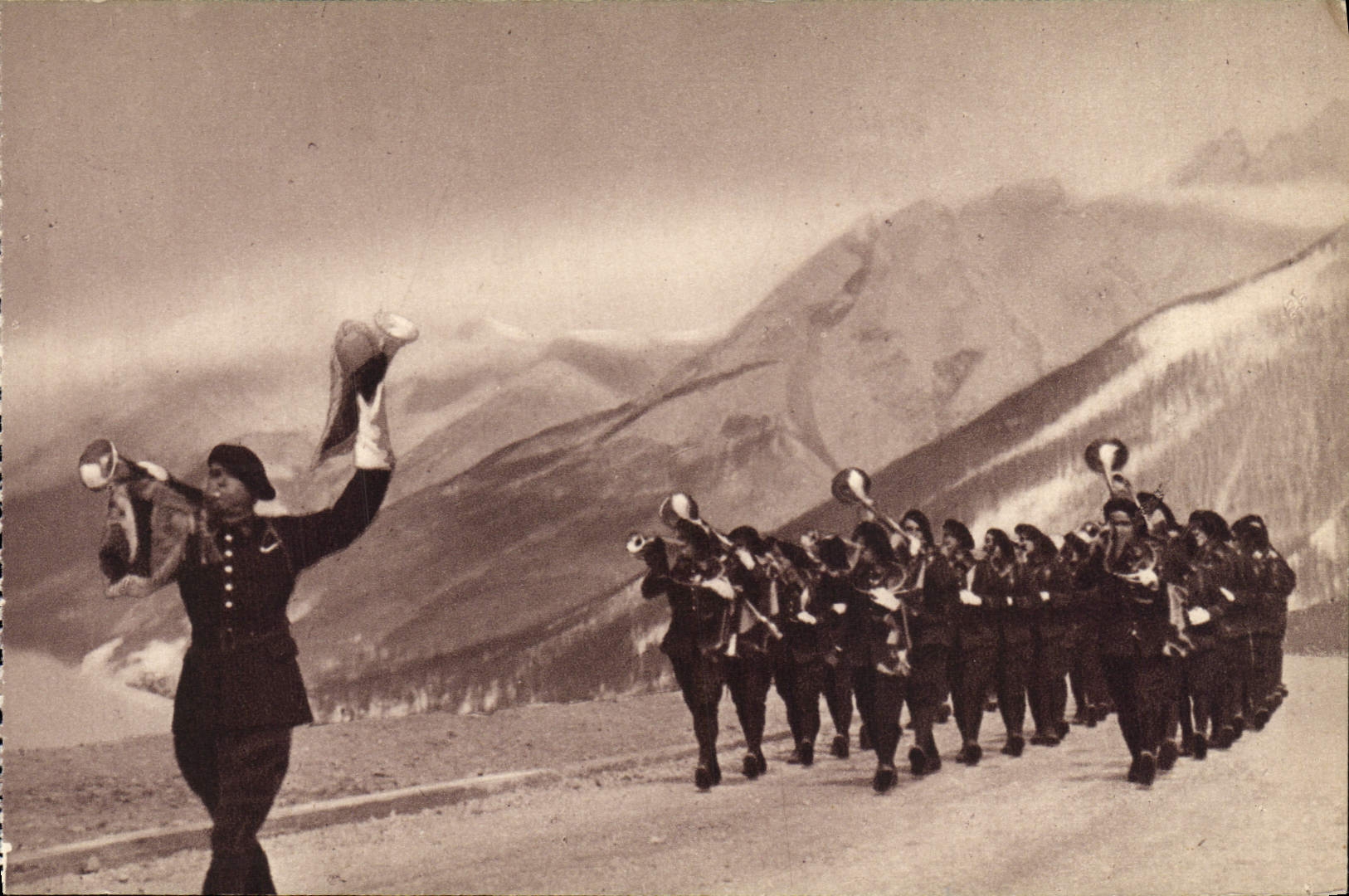 CPA Fanfare de Chasseurs Alpins Militaria