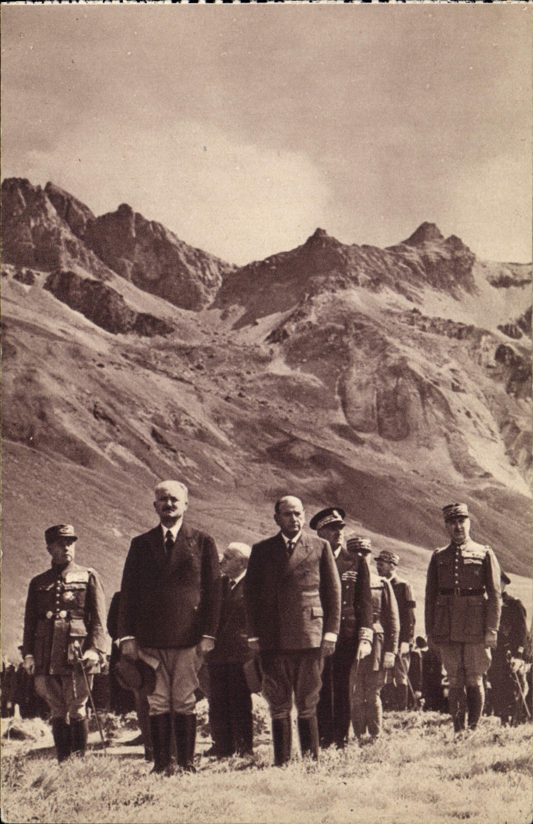 CPA Le President de la Republique et le President du Conseil Galibier Militaria 1938