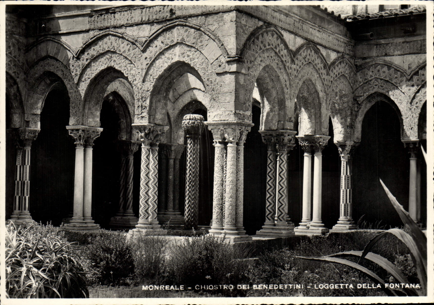 CPM Monreale Chiostro dei Benedettini Loggetta Della Fontana