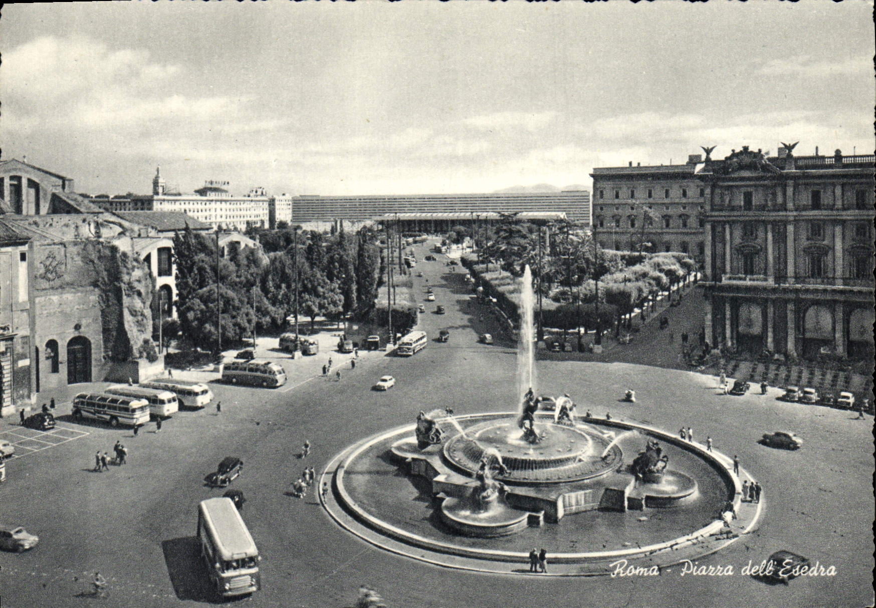 POSTAL Roma Piaza LED Esedra de la VENDIMIA