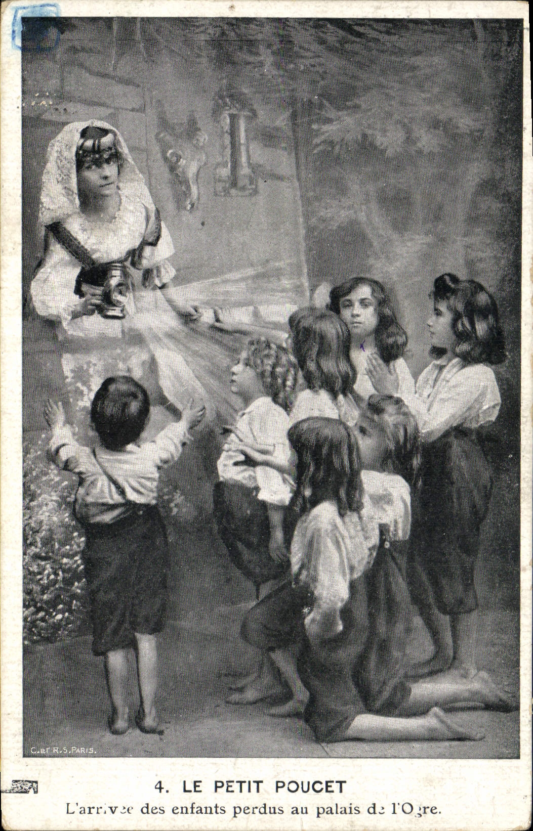 VINTAGE POSTCARD Tom Thumb arrives It of the children lost at the palate of I' Ogre