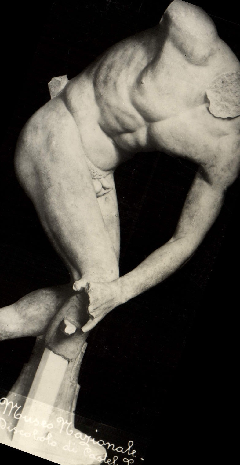 VINTAGE POSTCARD Roma Museo Nazionale Discobolo