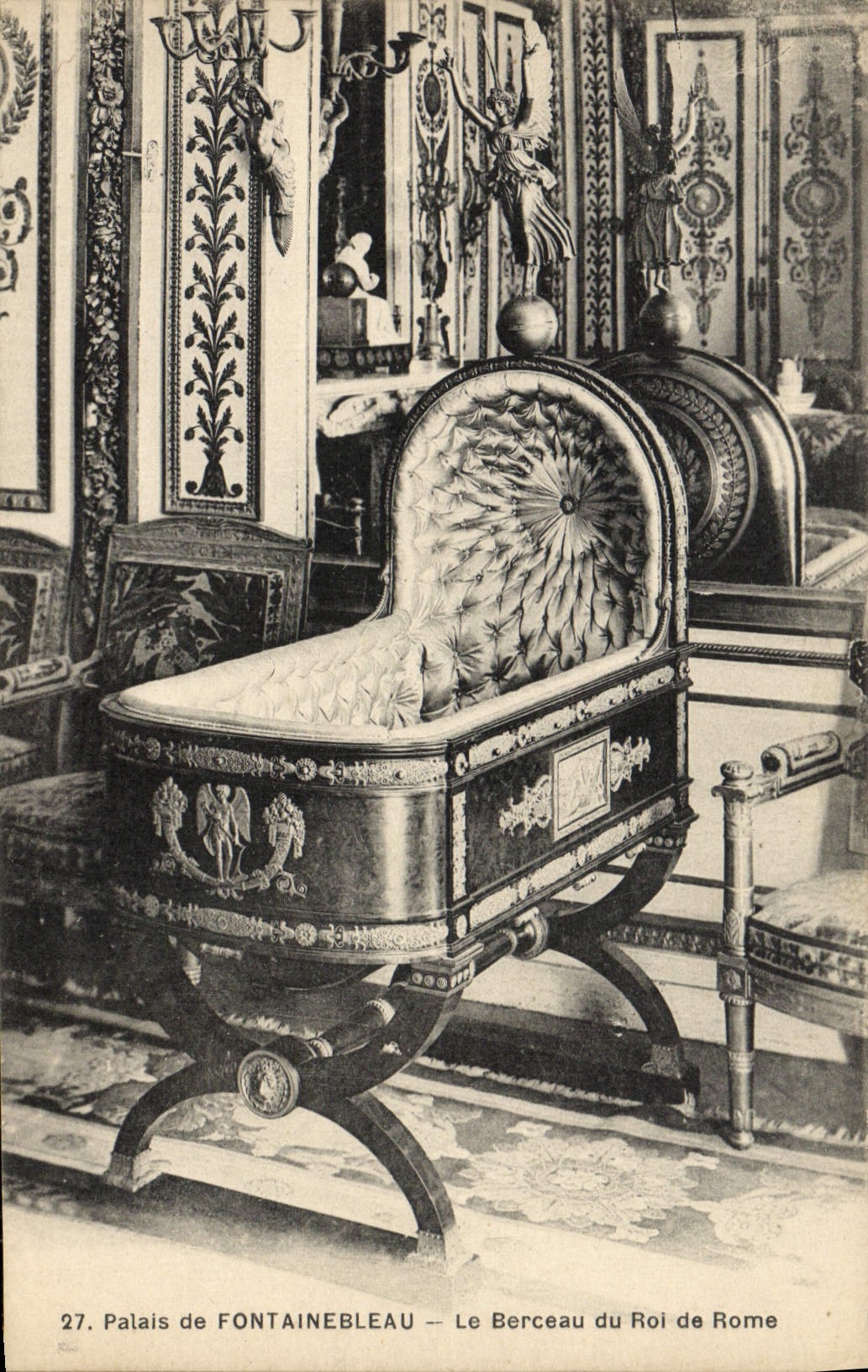 VINTAGE POSTCARD Palate of Fontainebleau the Cradle of King de Rome Napoleon II