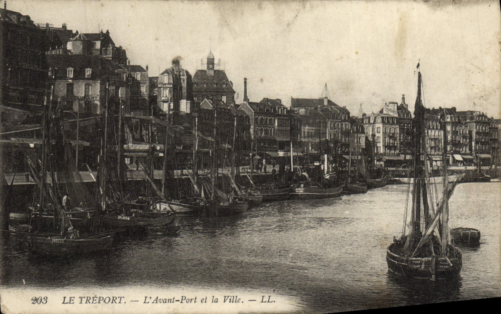 POSTAL Treport de la VENDIMIA antes del puerto y de la ciudad del barco