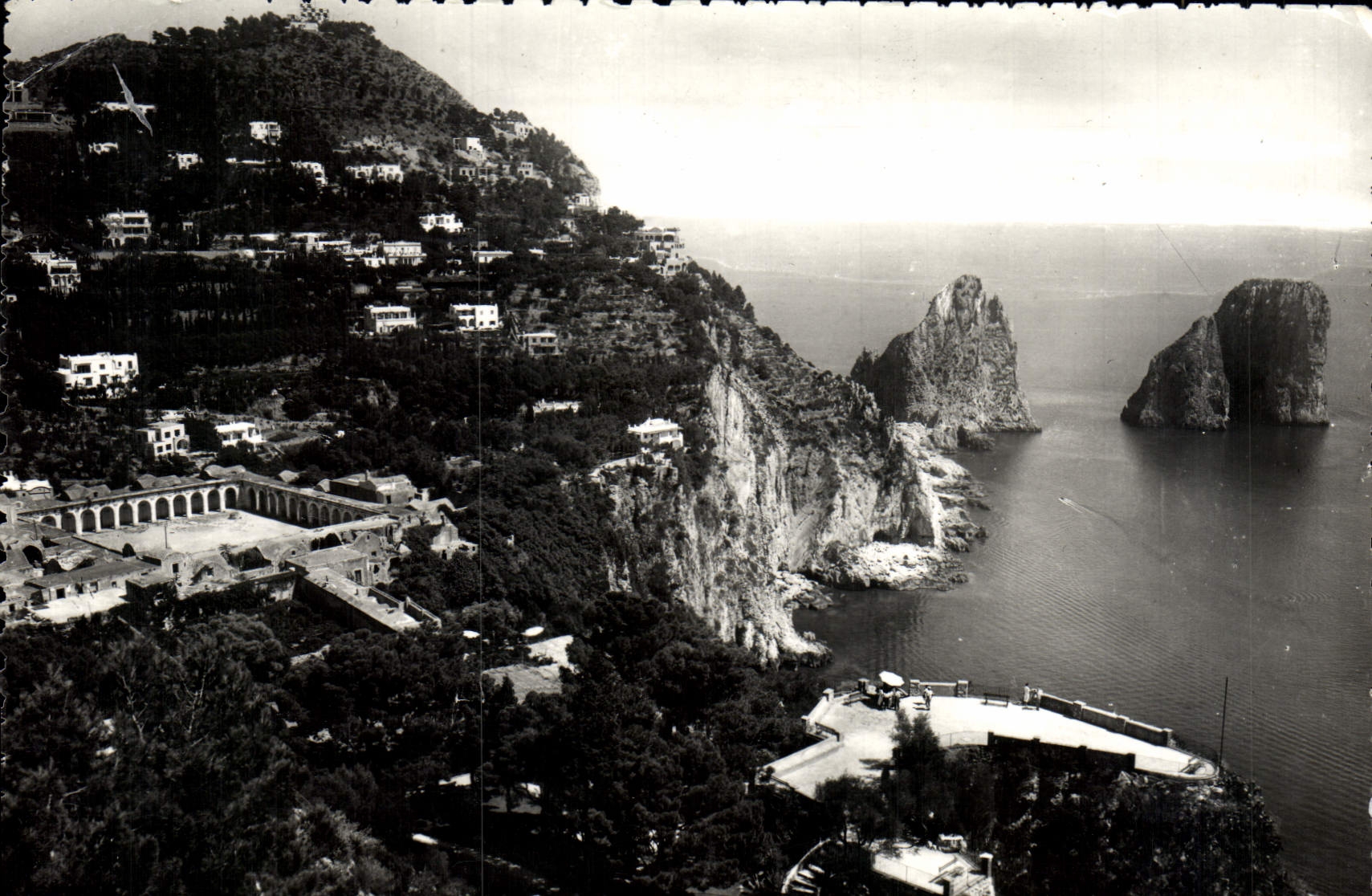 CPM Capri Panorama dal Parco Augsuto