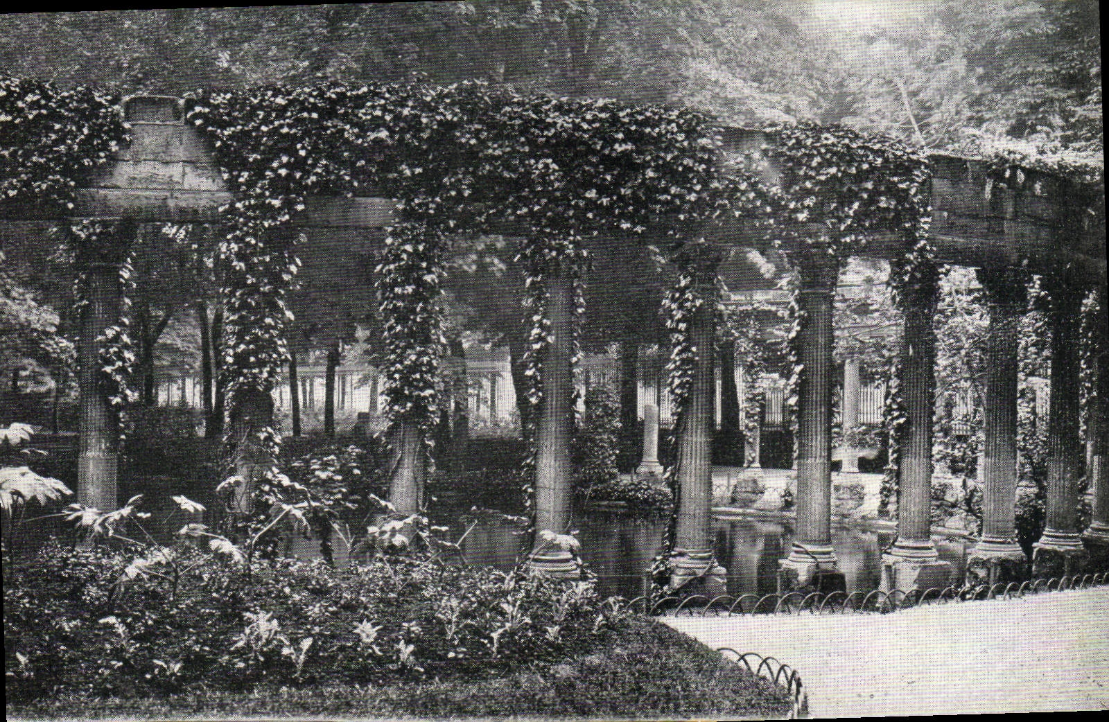 CPA Paris Parc Monceau
