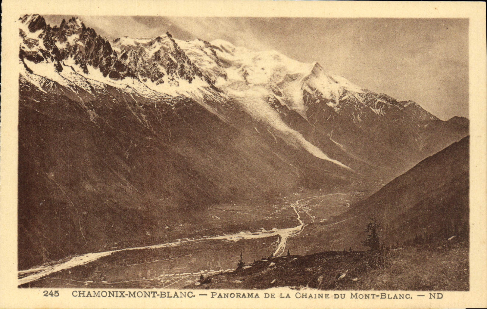 CPA Chamonix Le Mont Blanc Panorama De La Chaine Du Mont Blanc