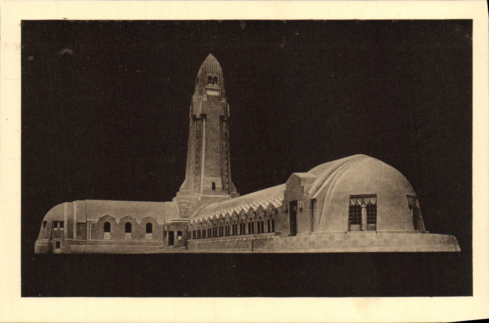 VINTAGE POSTCARD Ossuaire of Douamont Postpones catholic monument Chapelle Militaria