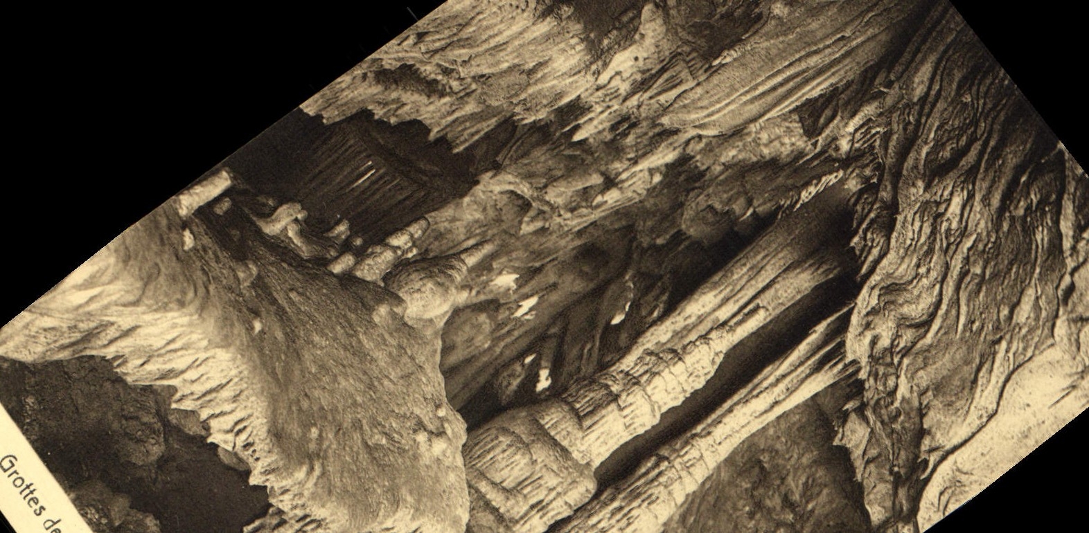 VINTAGE POSTCARD Caves of Han the mysterious ones