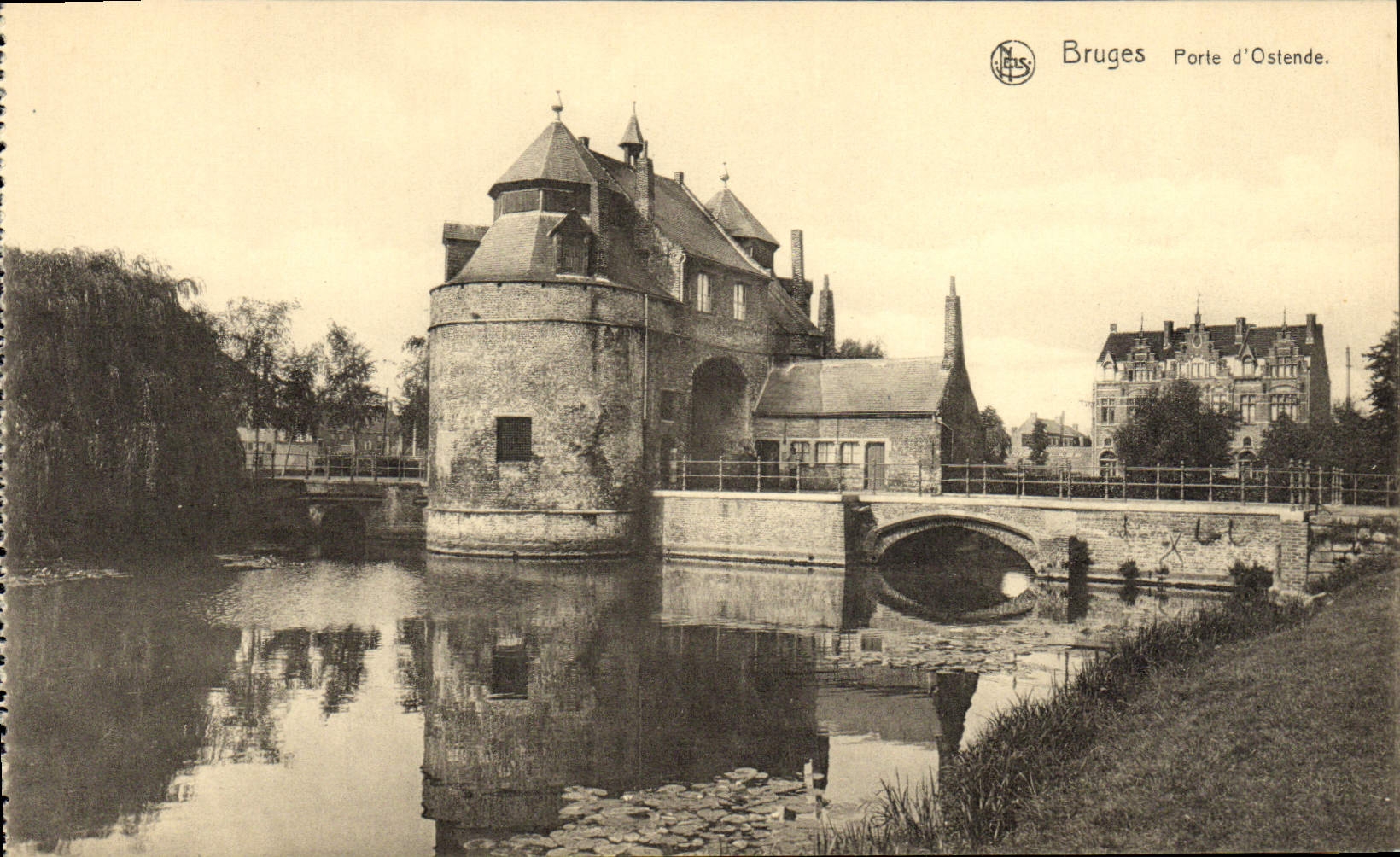 CPA Bruges Porte d'Ostende