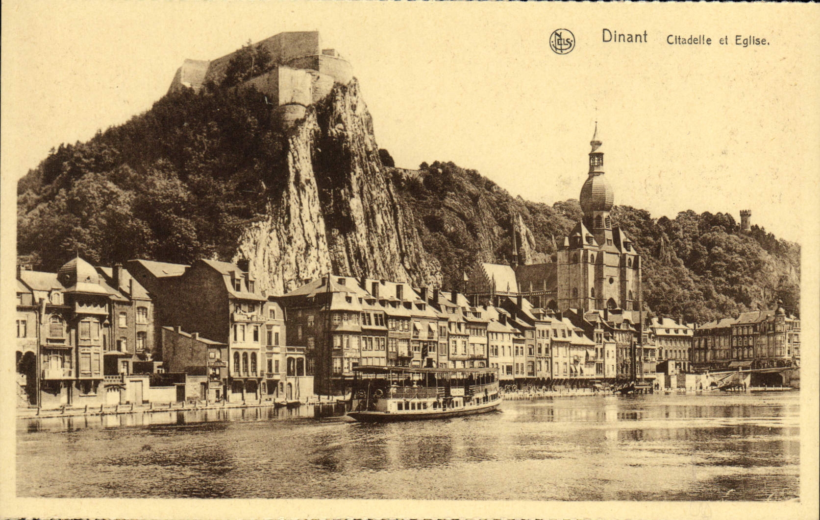 CPA Dinant Citadelle Et Eglise