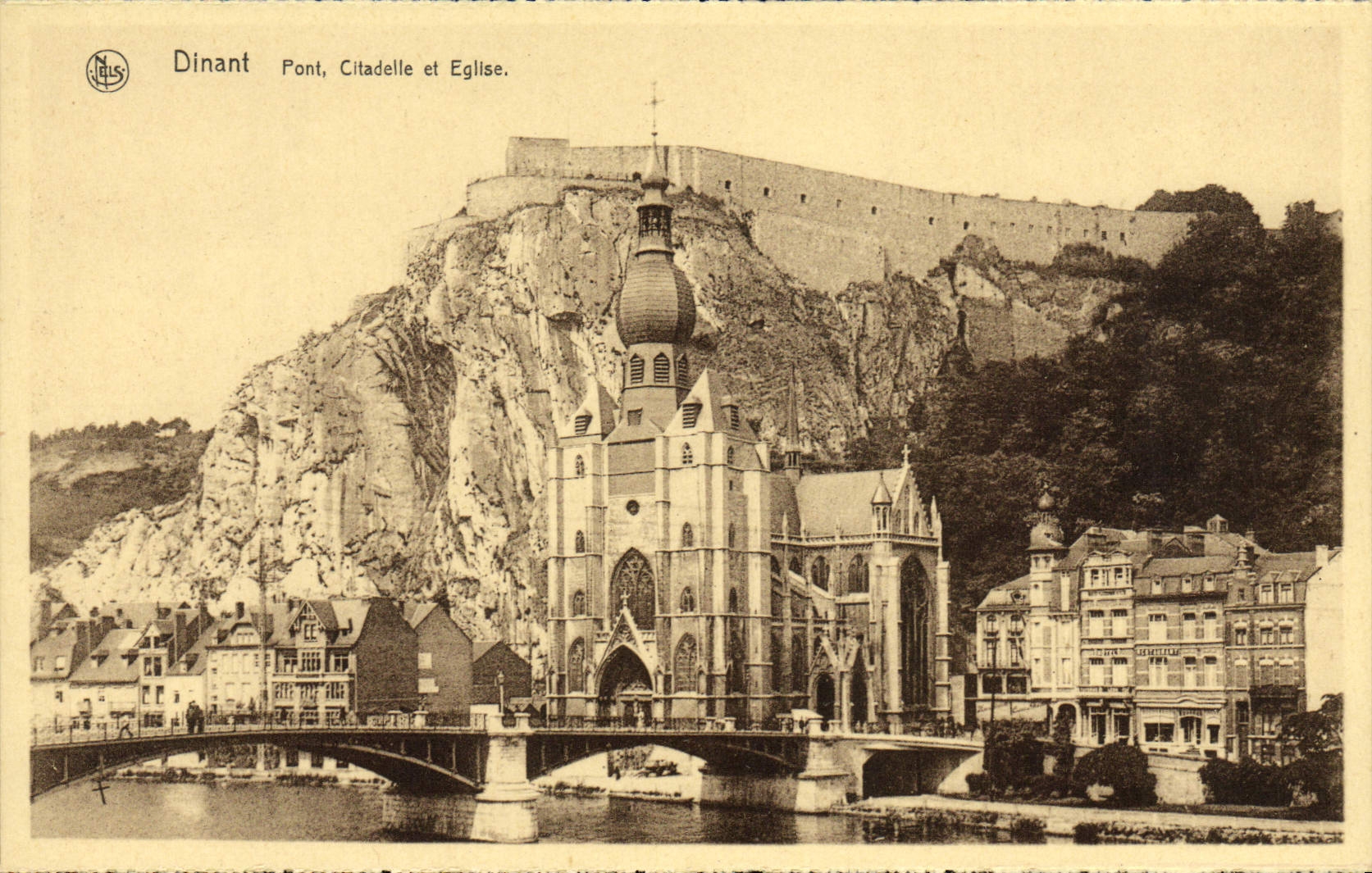 CPA Dinant Pont Citadelle Et Eglise