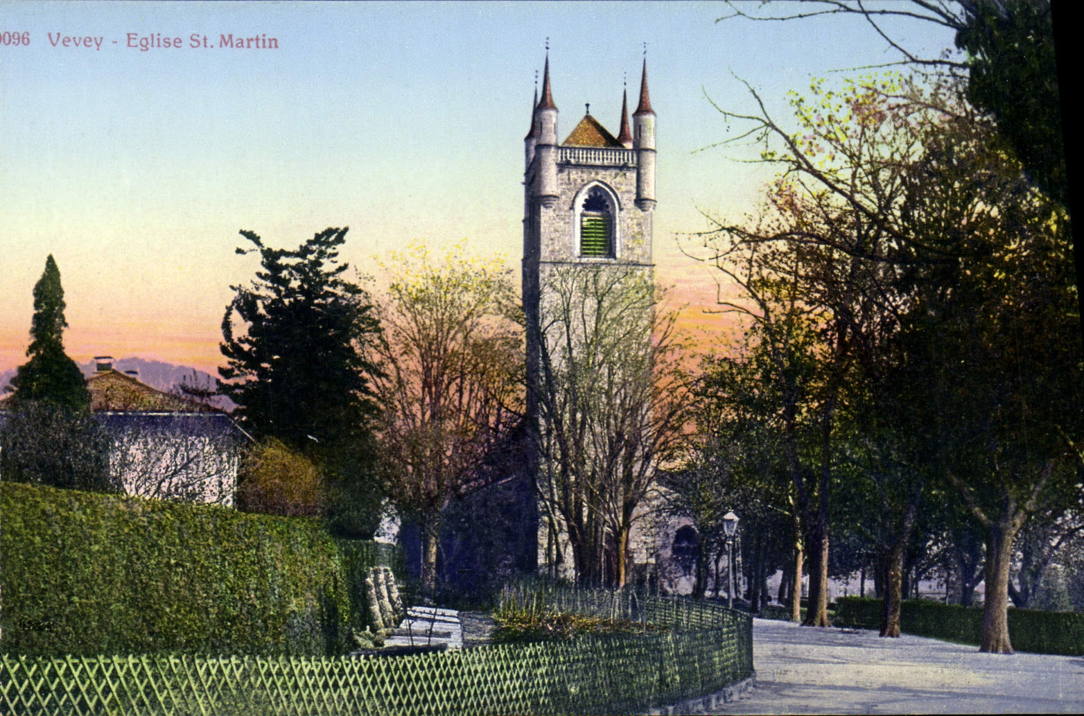 VINTAGE POSTCARD Vevey Church St Martin