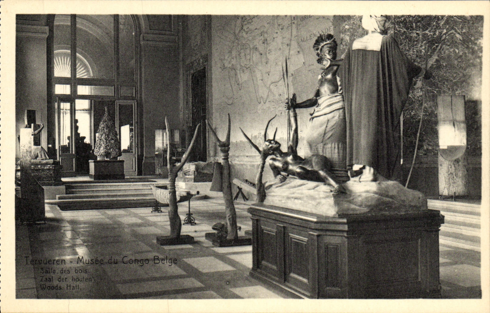 VINTAGE POSTCARD Tervueren Museum Of Belgian Congo Room Of Wood