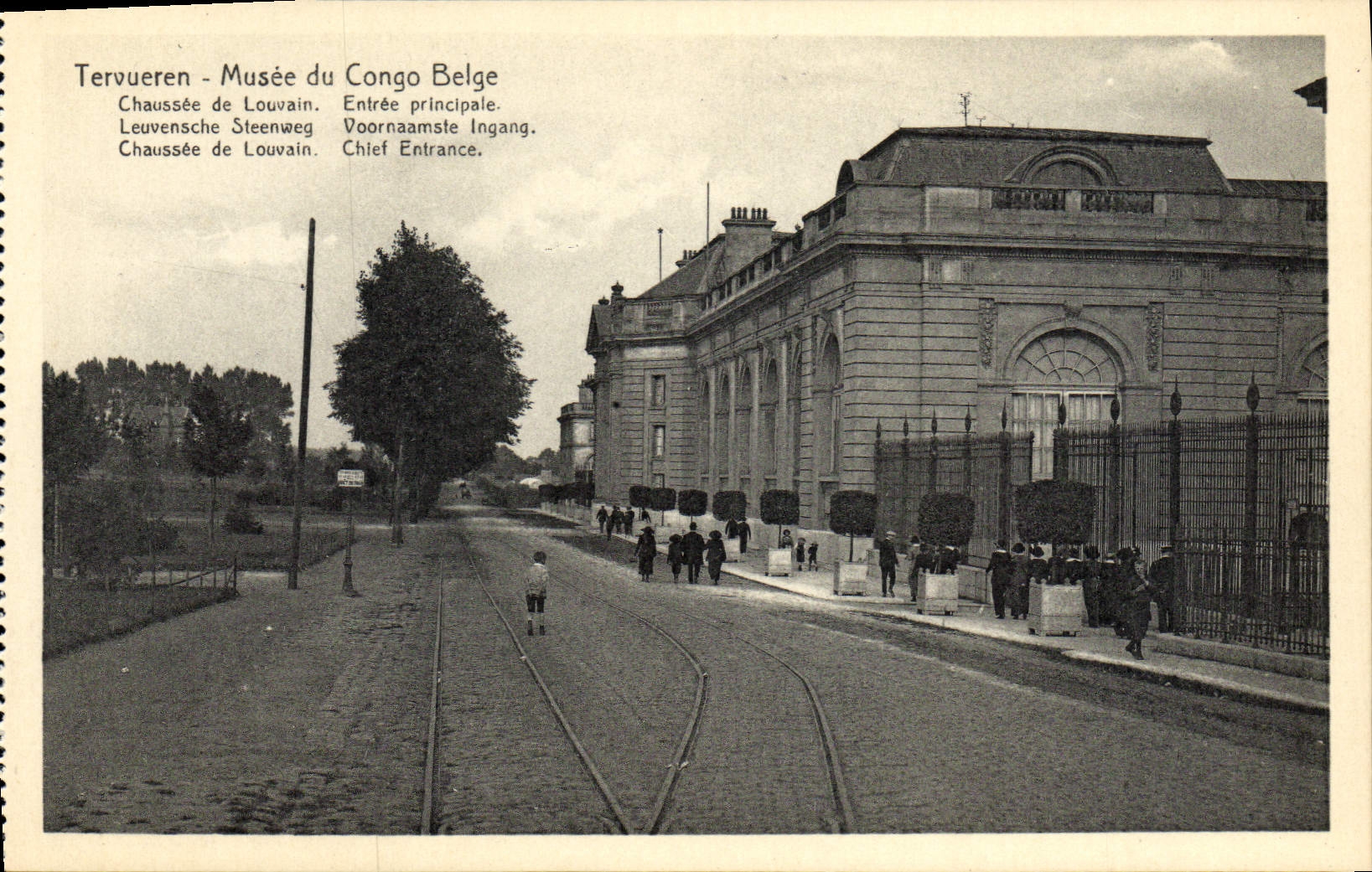 VINTAGE POSTCARD Tervueren Museum Of Belgian Congo Fitted Of Leuwen Main entrance