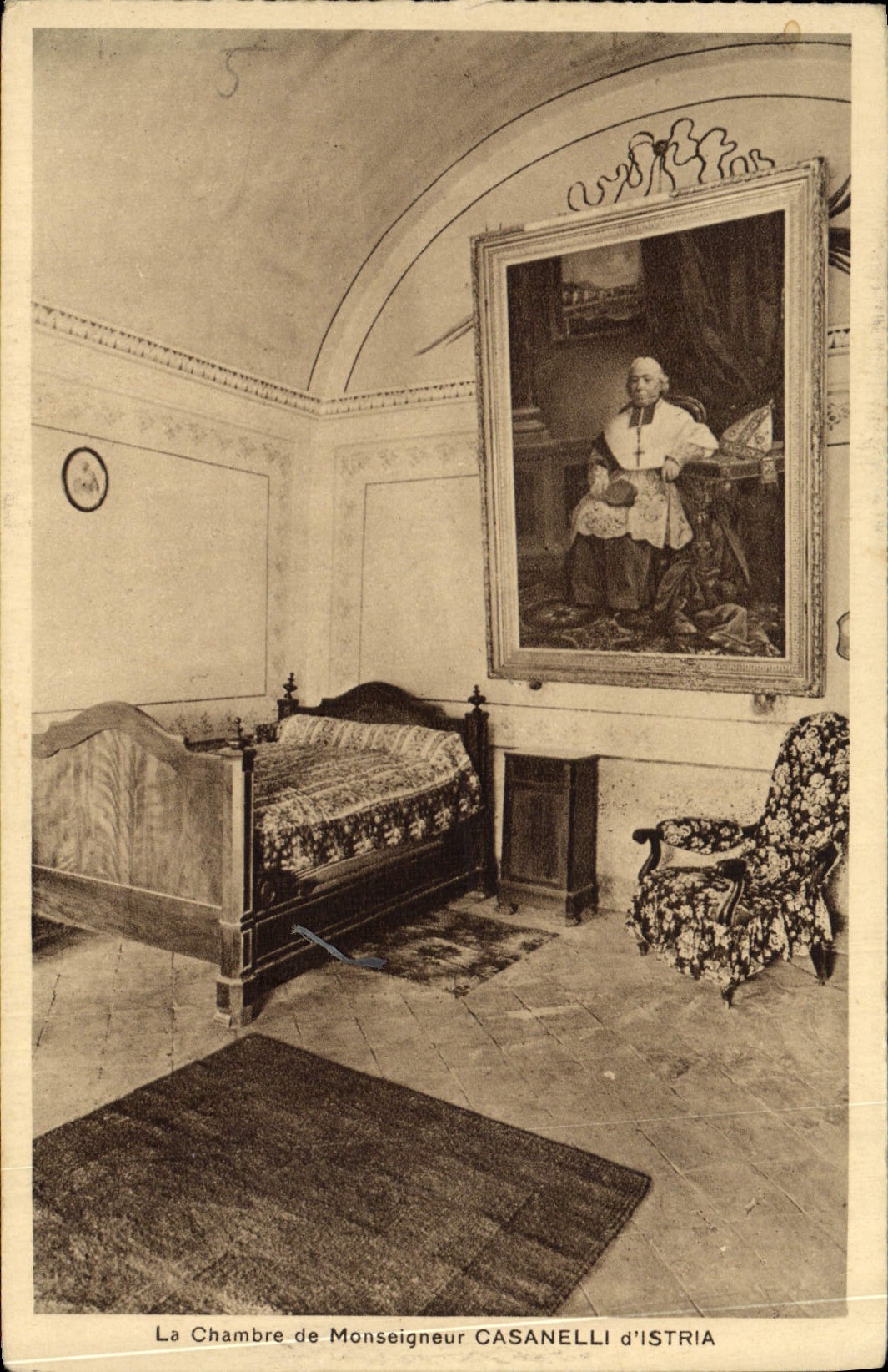 VINTAGE POSTCARD the Room Of Monseigneur Casanelli of Istria