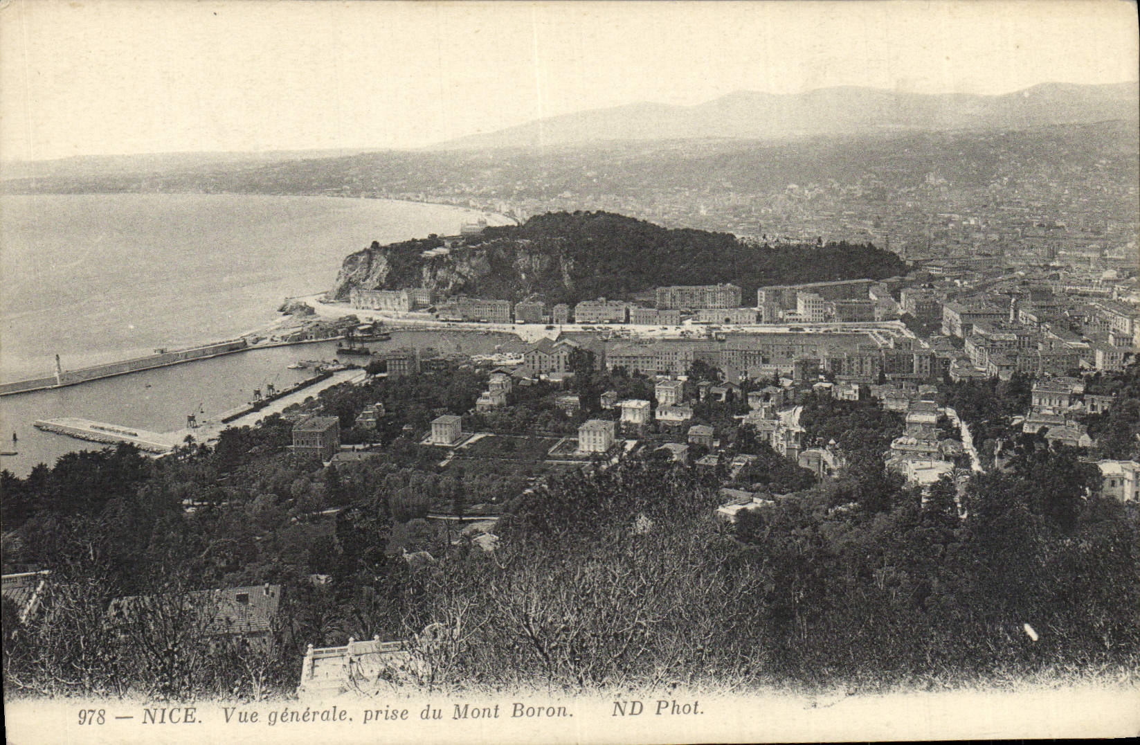 CPA Nice Vue Generale Prise Du Mont Boron