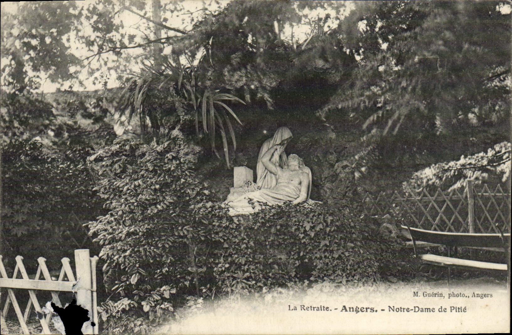 La POSTAL de la VENDIMIA el retiro encoleriza Notre Dame De Pitie