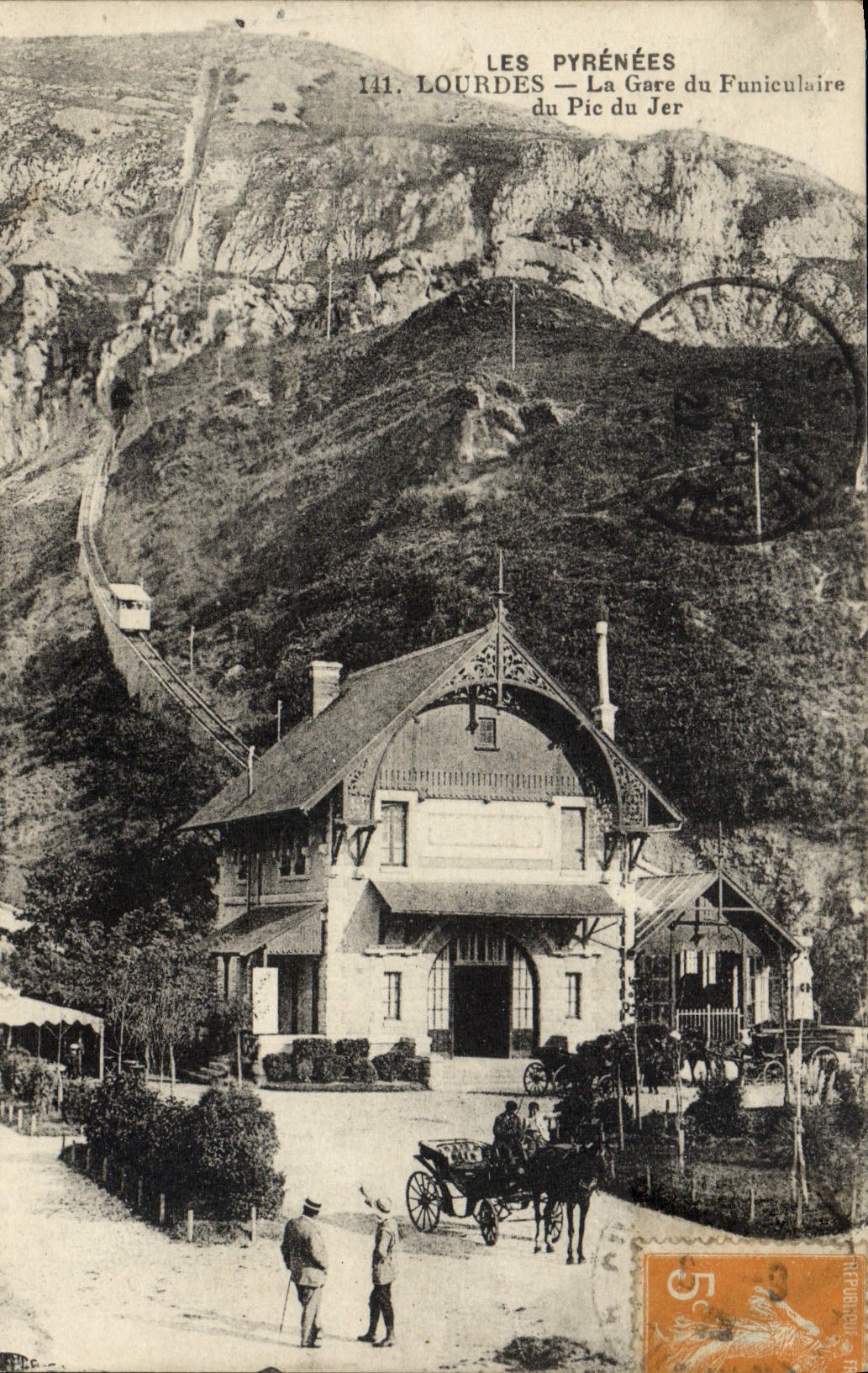 VINTAGE POSTCARD the Heavy Pyrenees Train station Of the Funicular Of the Peak Of Jer