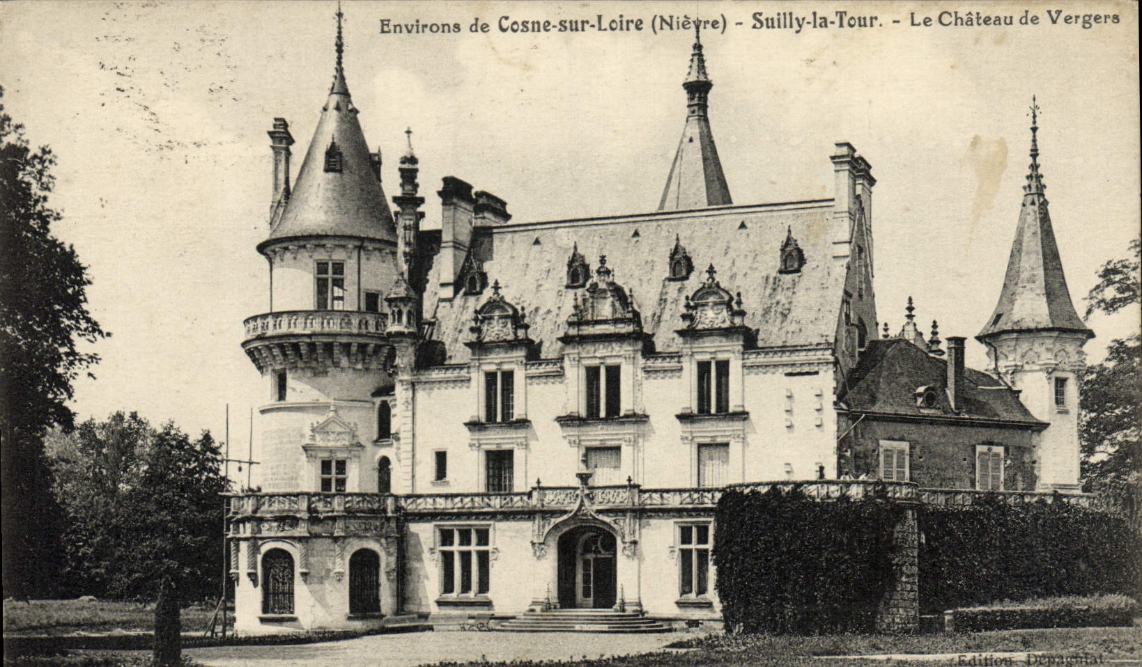 VINTAGE POSTCARD Surroundings De Cosne On the Loire Suilly the Tower the Castle Of Orchards