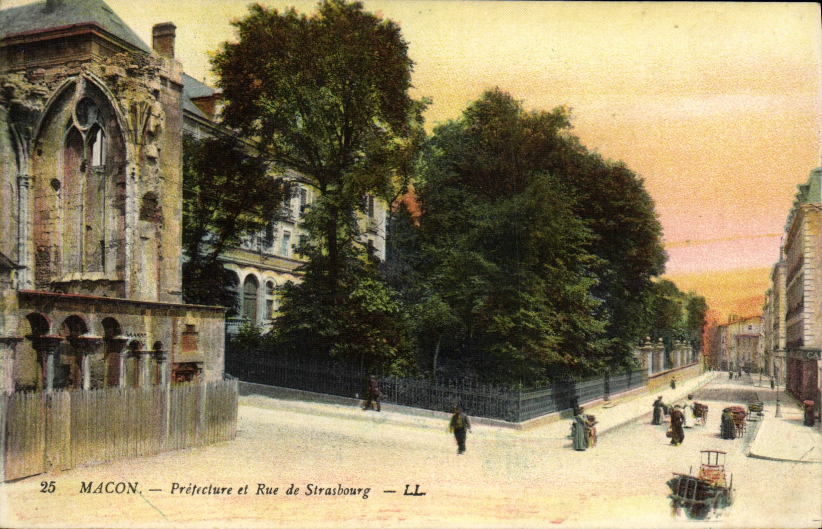 VINTAGE POSTCARD Mason Prefecture And Street Of Strasbourg