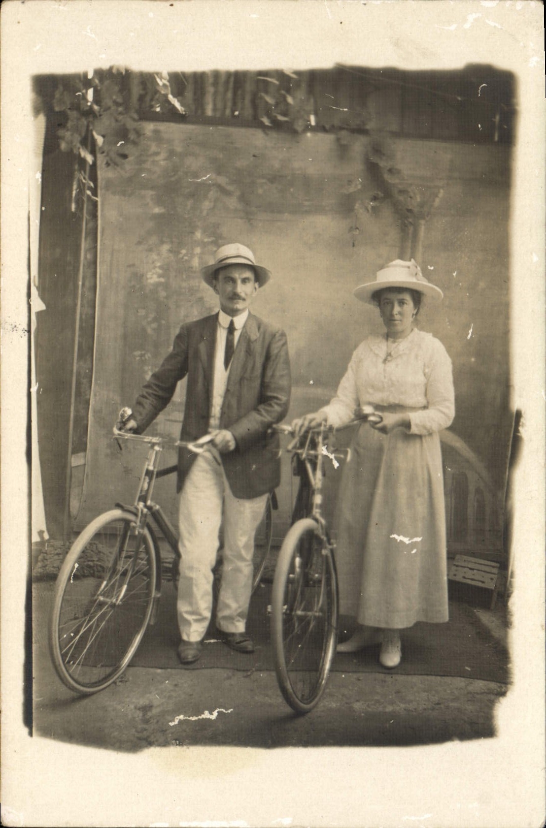 Real photo Couple Bicycle Cycles