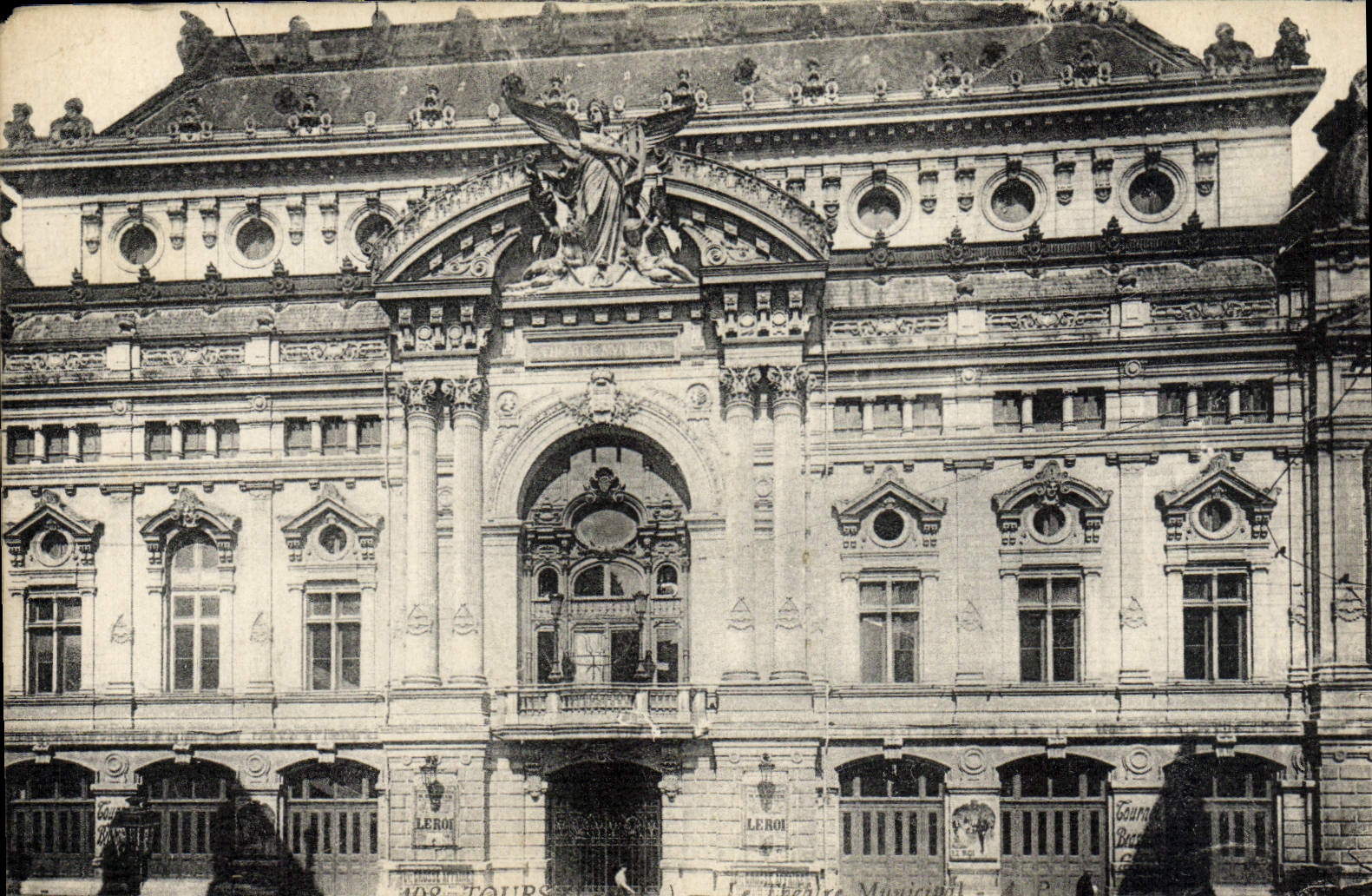 CPA Tours Le theatre municipal