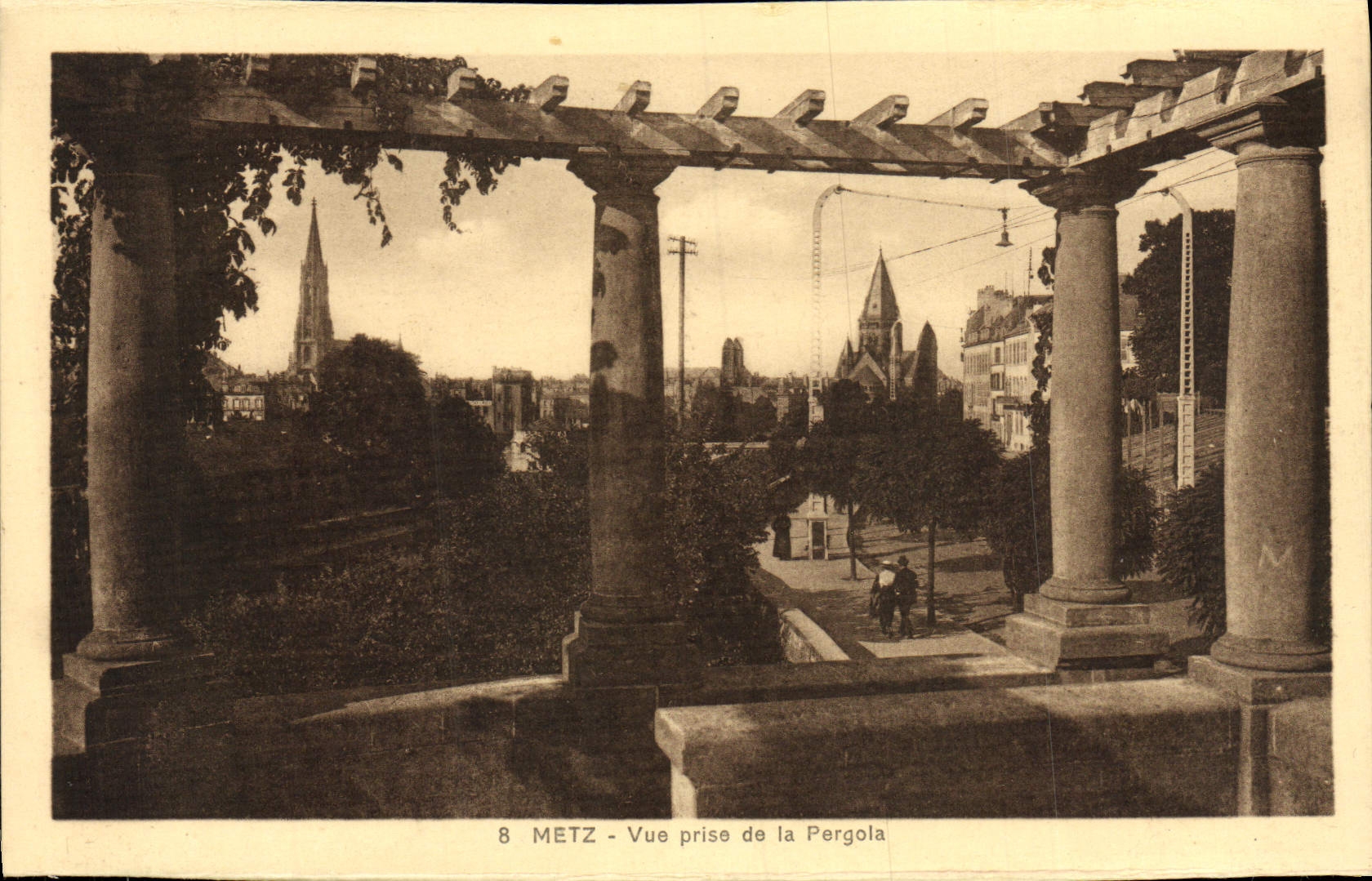 POSTAL Metz de la VENDIMIA vista de la pérgola