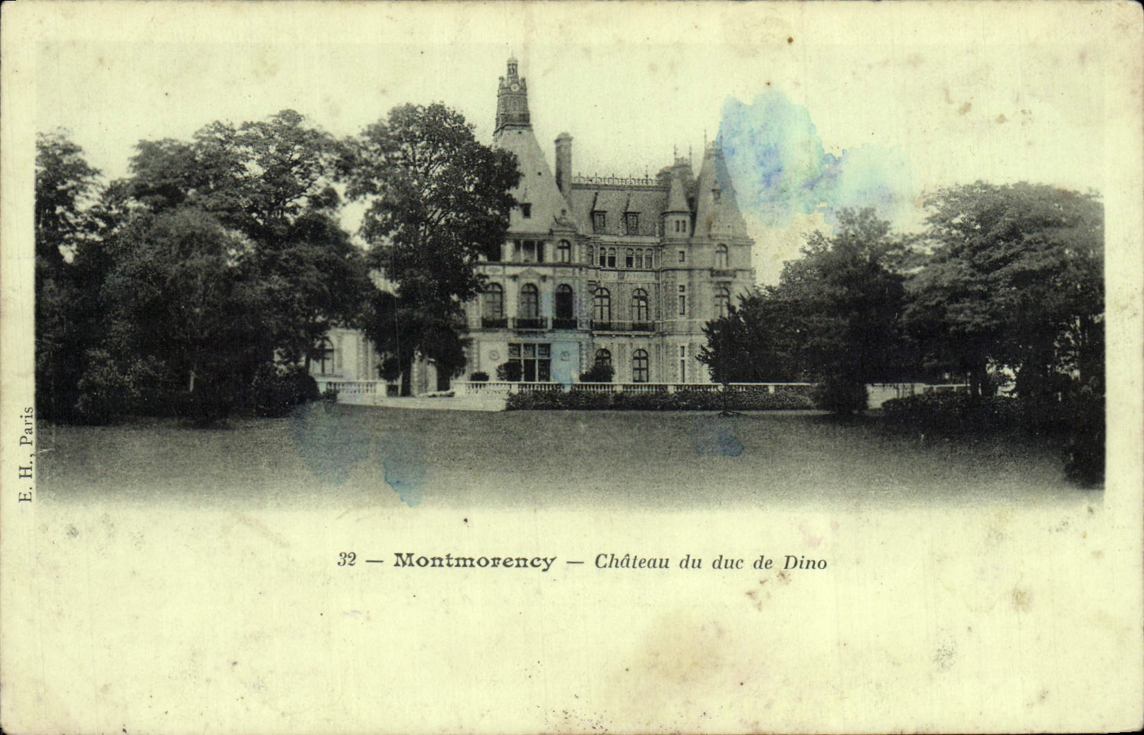 VINTAGE POSTCARD Montmoreney Castle of the Duke of Dino