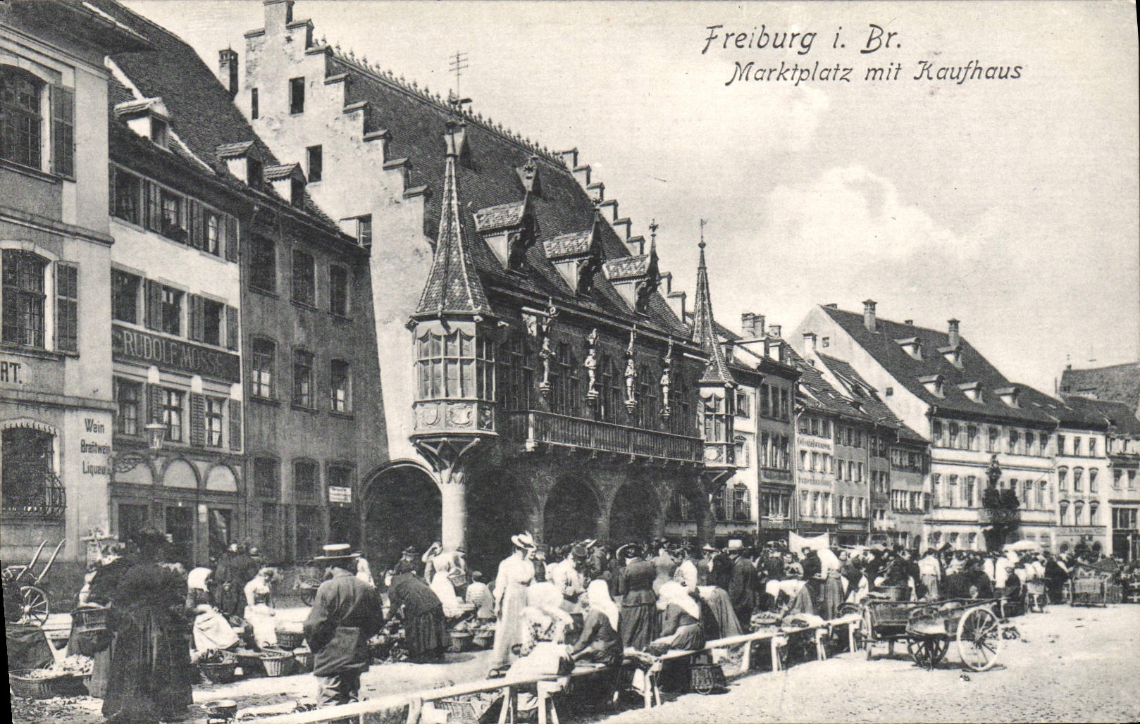 VINTAGE POSTCARD Freiburg Br Marktplatz put Kaufhaus