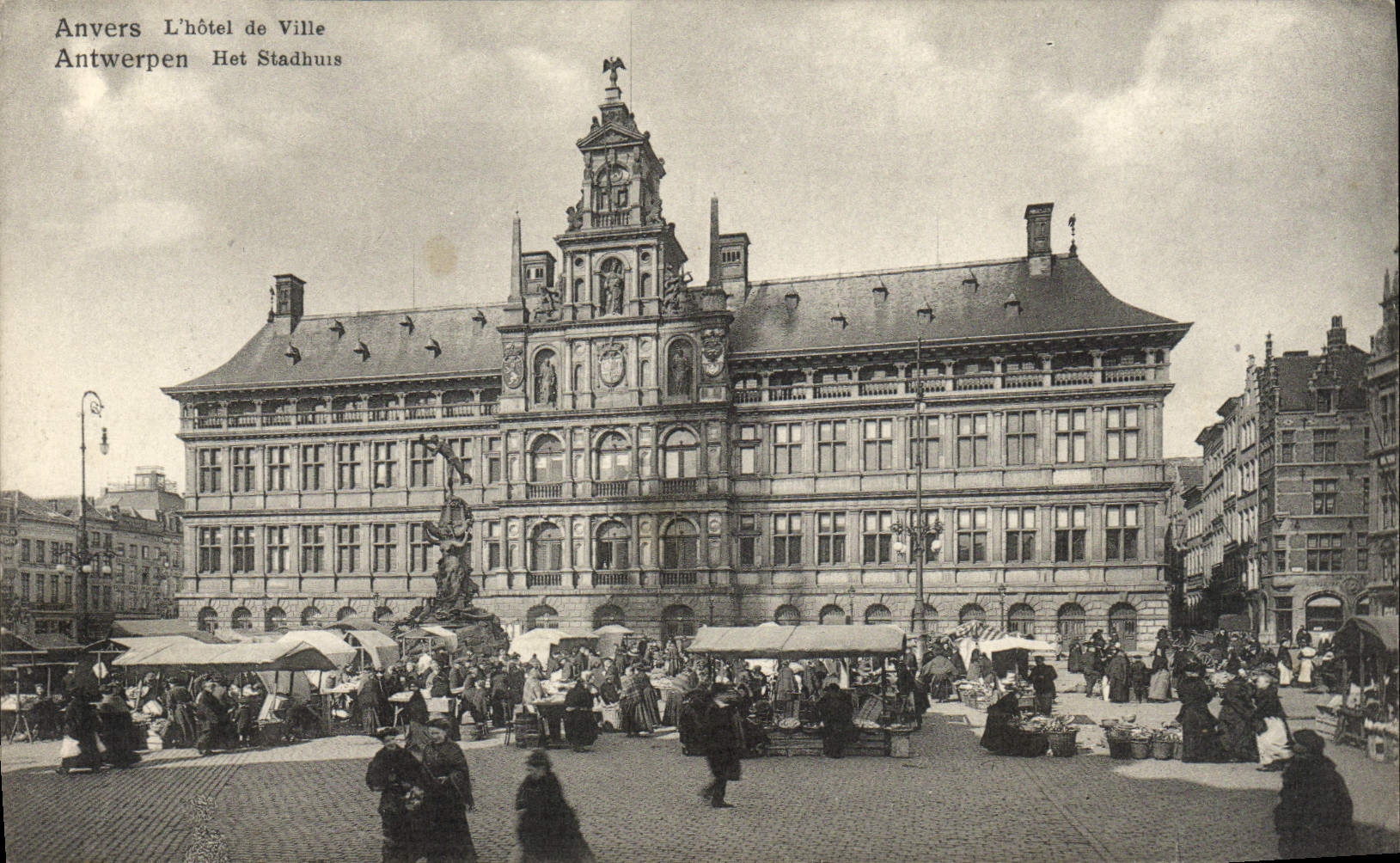 La POSTAL Amberes de la VENDIMIA el ayuntamiento va