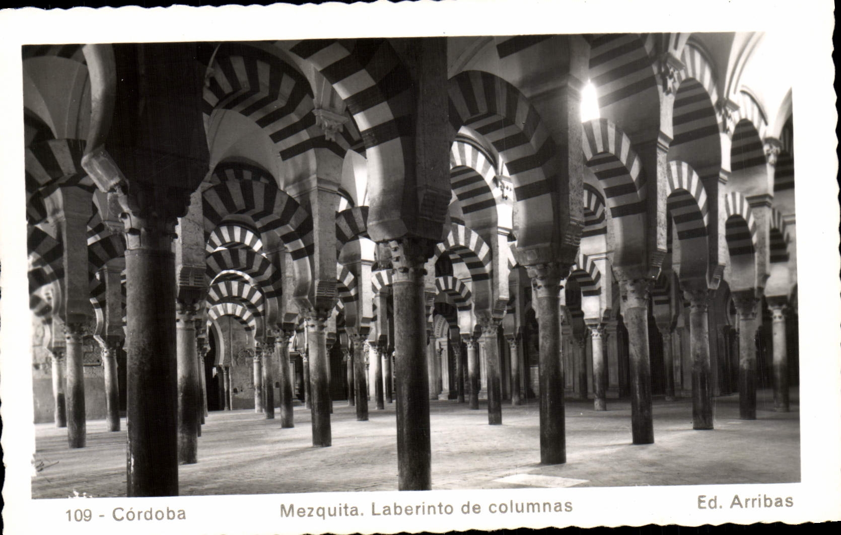 CPA Cordoba Mezquita Laberinto de Columnas