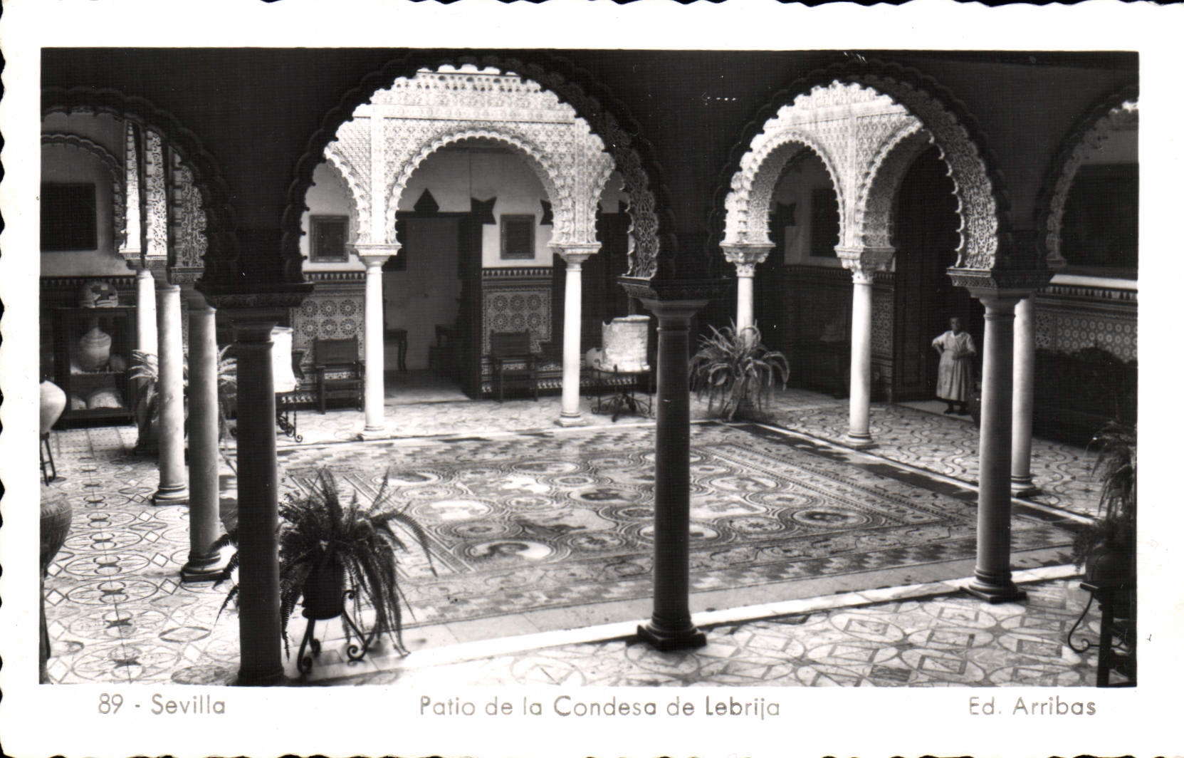 CPA Sevilla Patio de la Condeso de Lebrija