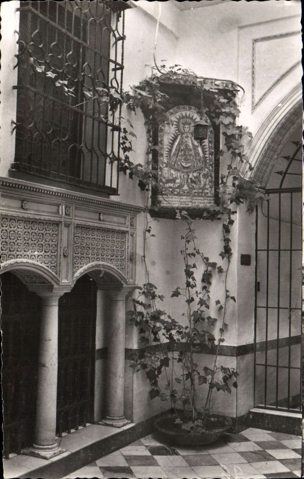 CPA Sevilla Patio andaluz Rincon