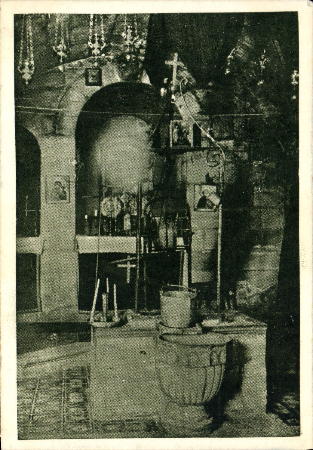 VINTAGE POSTCARD Puit de Jacob