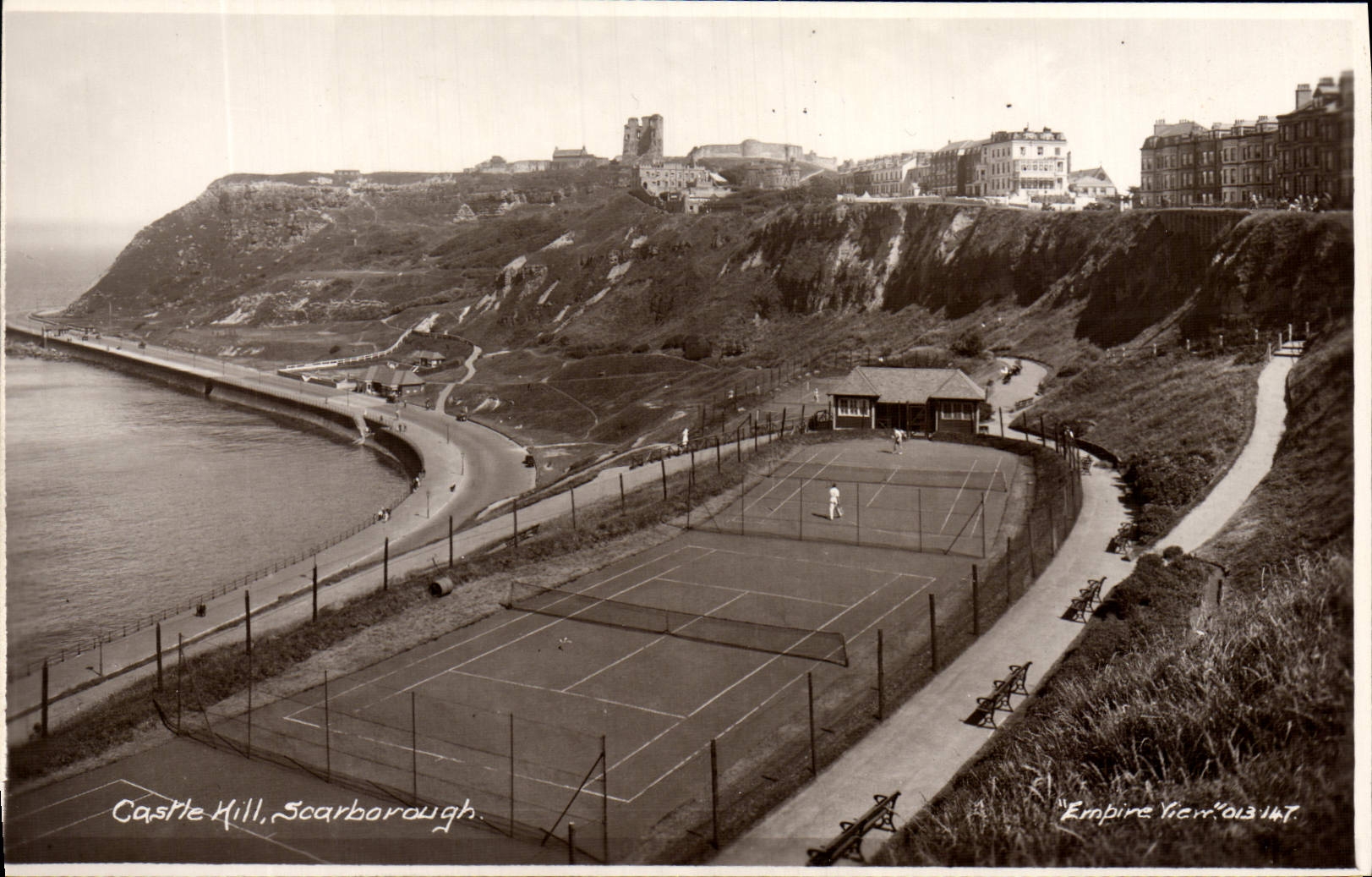 VINTAGE POSTCARD Castle Hill Scarborough Tennis