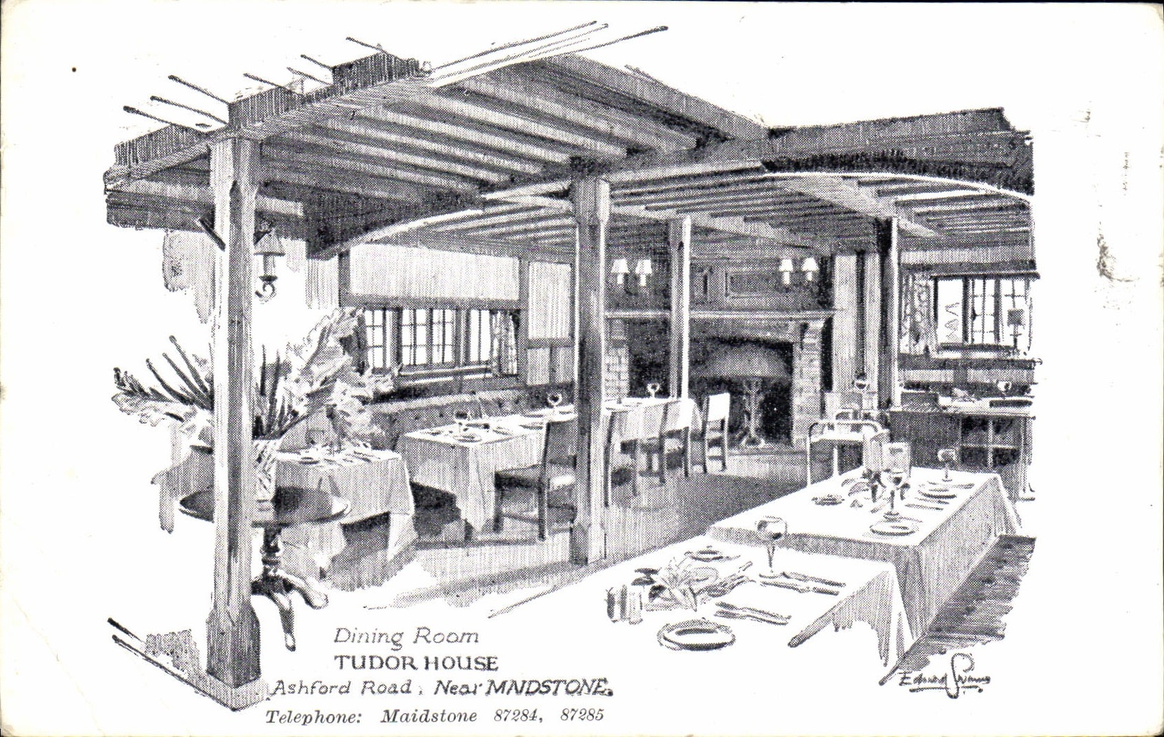 Camino de Ashford de la casa de Tudor del comedor de la POSTAL de la VENDIMIA cerca de Mindstone