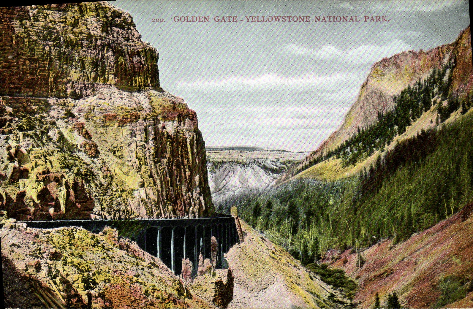 CPA Golden Gate Yellowstone National Park