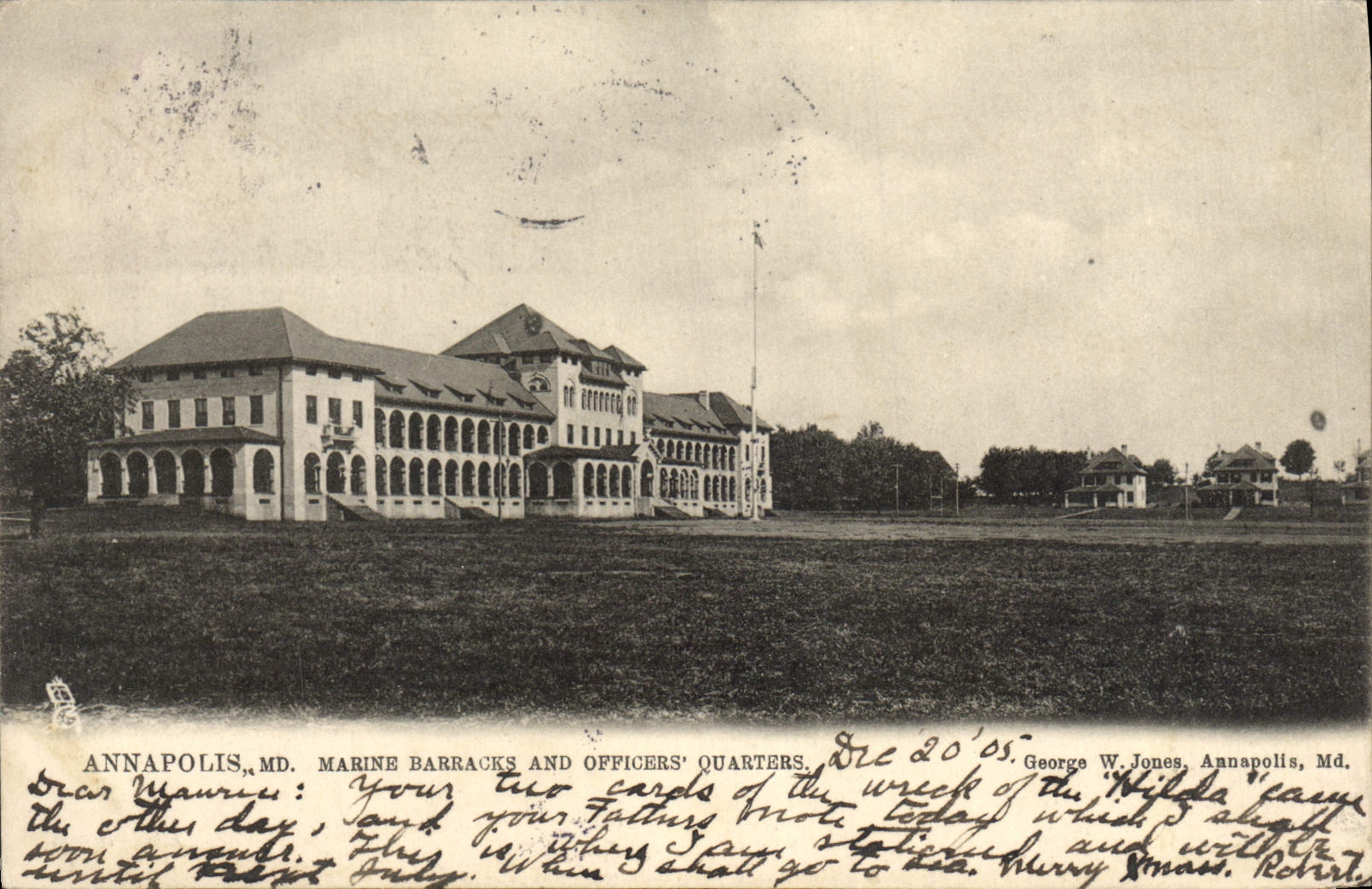 VINTAGE POSTCARD Annapolis Marine Barracks And Officers Quarters Militaria