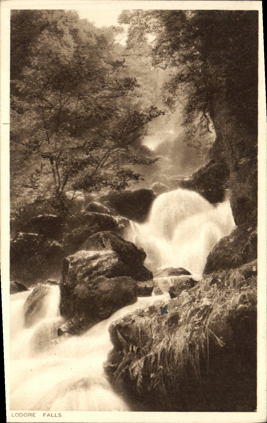 Catarata de Lodore de la POSTAL de la VENDIMIA