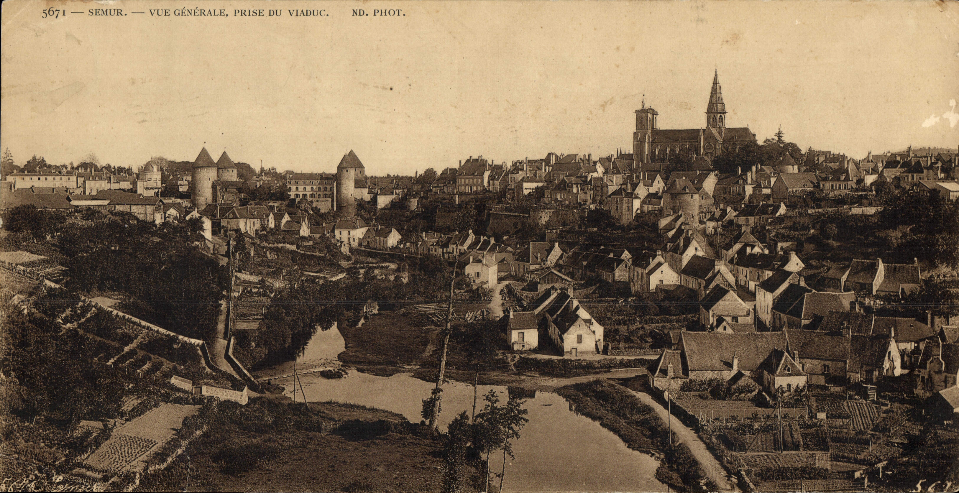 Opinión de gran tamaño de Semur de la POSTAL de la VENDIMIA tomada del viaducto 28 * 14 cm