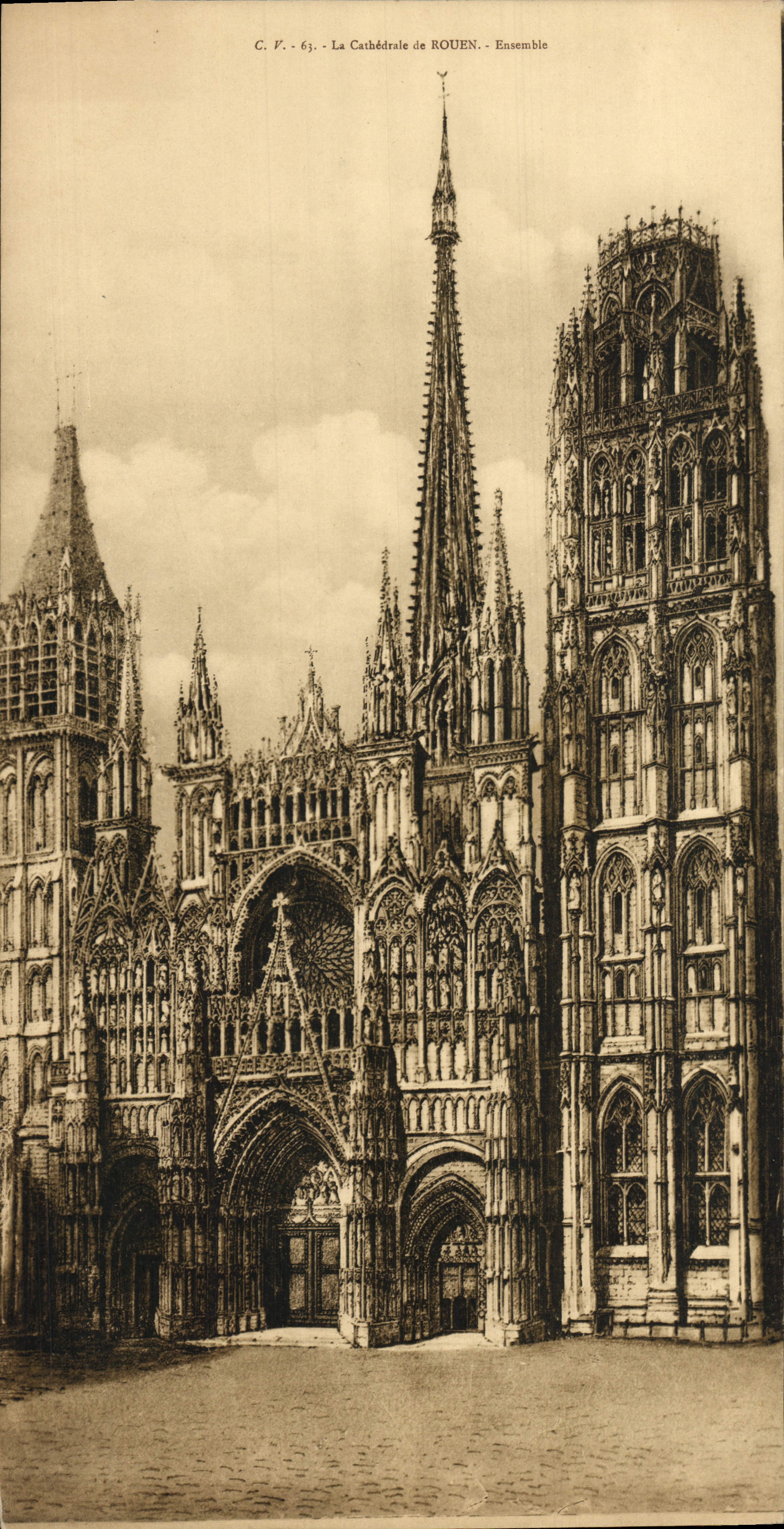 CPA Grand Format Rouen Le Cathedrale Ensemble 14 * 28 cm