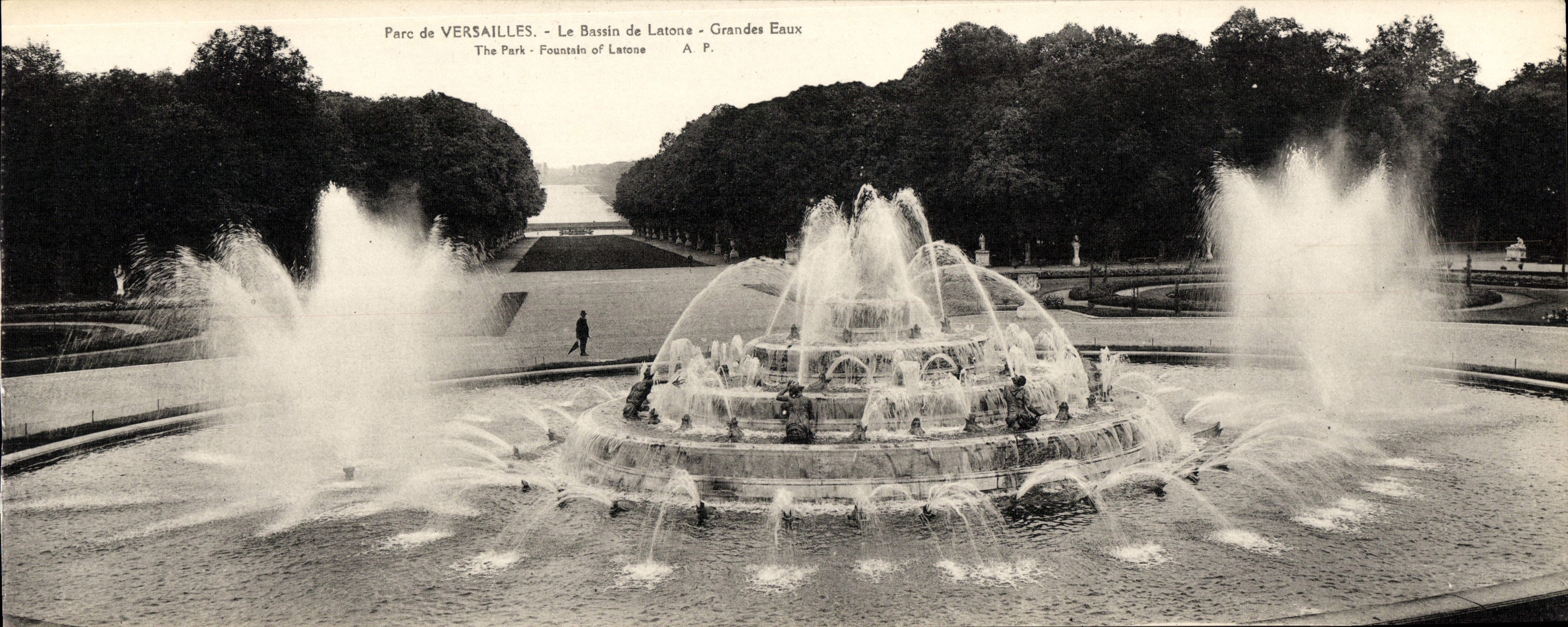 CPA Grand Format Parc De Versailles Le Bassin De Latone Grandes eaxu 28 * 11 cm