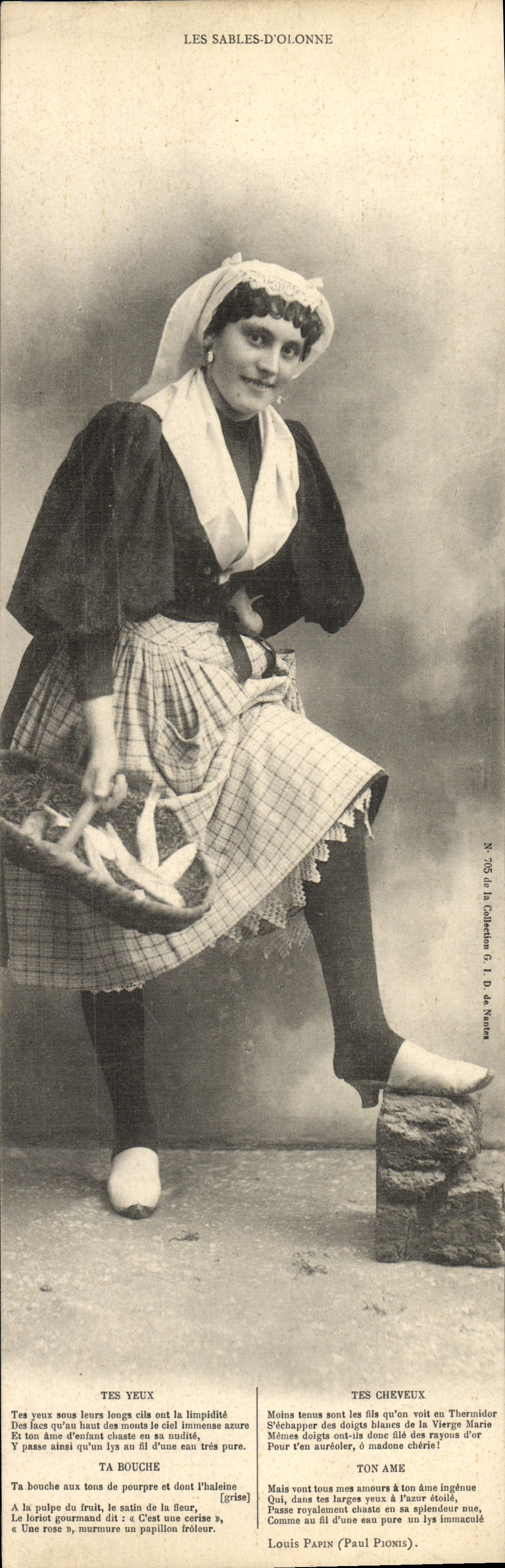 Folklore de gran tamaño 28 * 9 cm de la mujer de Sablaise de la POSTAL de la VENDIMIA Sables d'Olonne